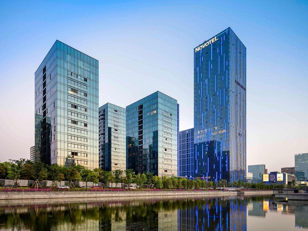 Novotel Ningbo East, Ningbo updated