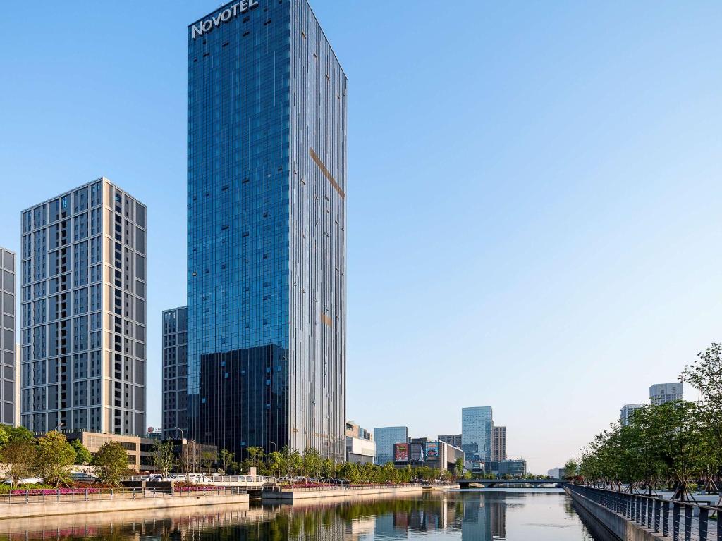 Novotel Ningbo East, Ningbo updated
