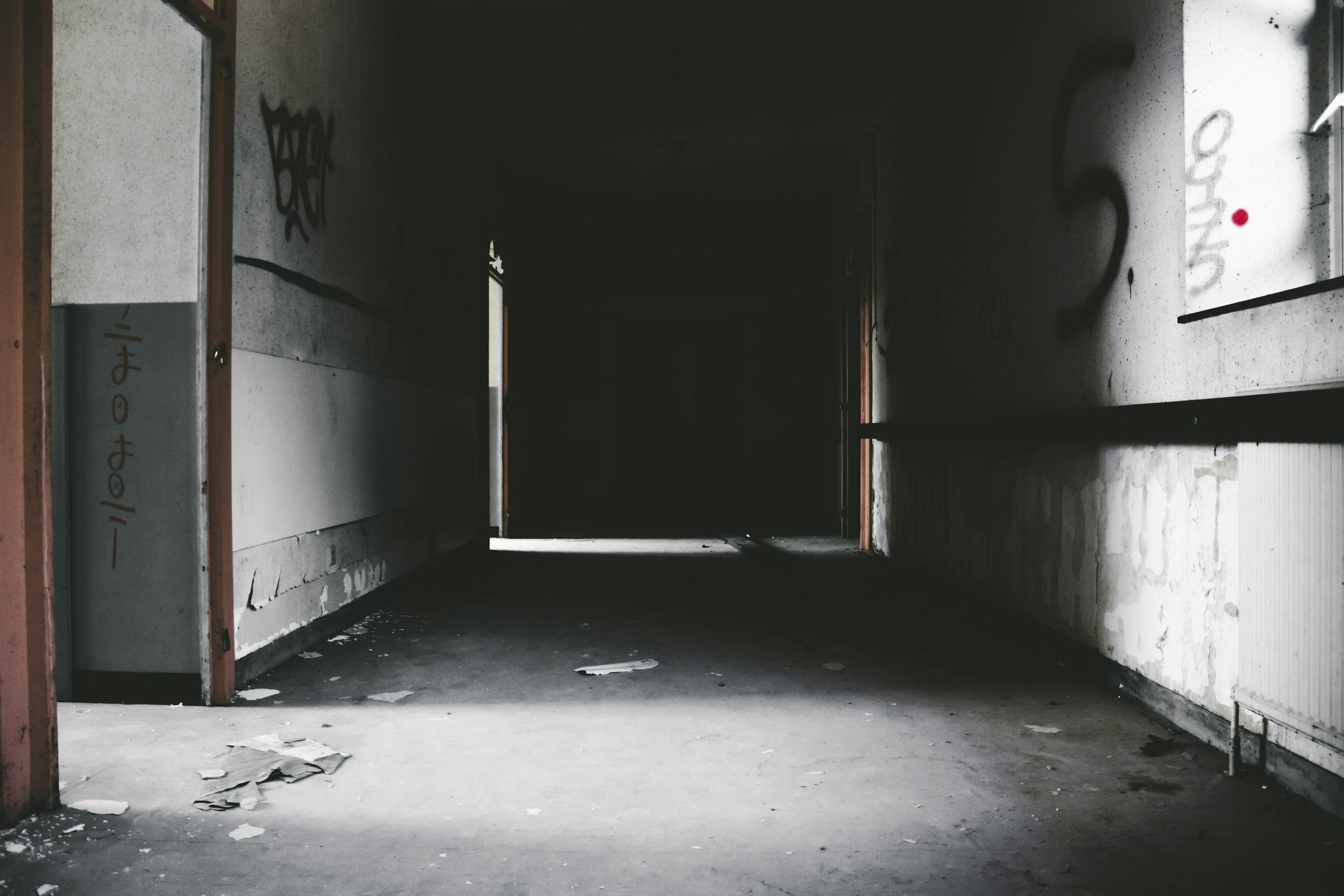 30,Dark Hallway Picture