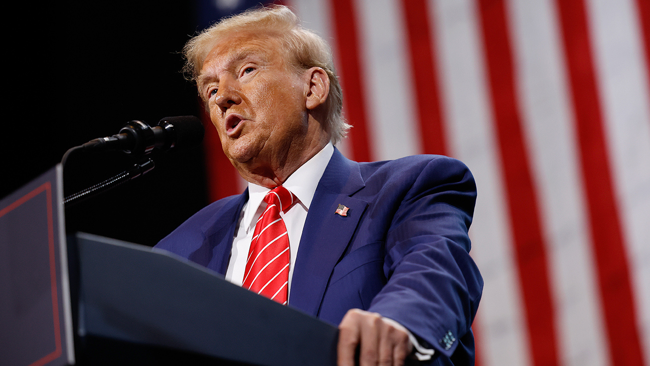 Donald Trump Wins U.S. Presidency