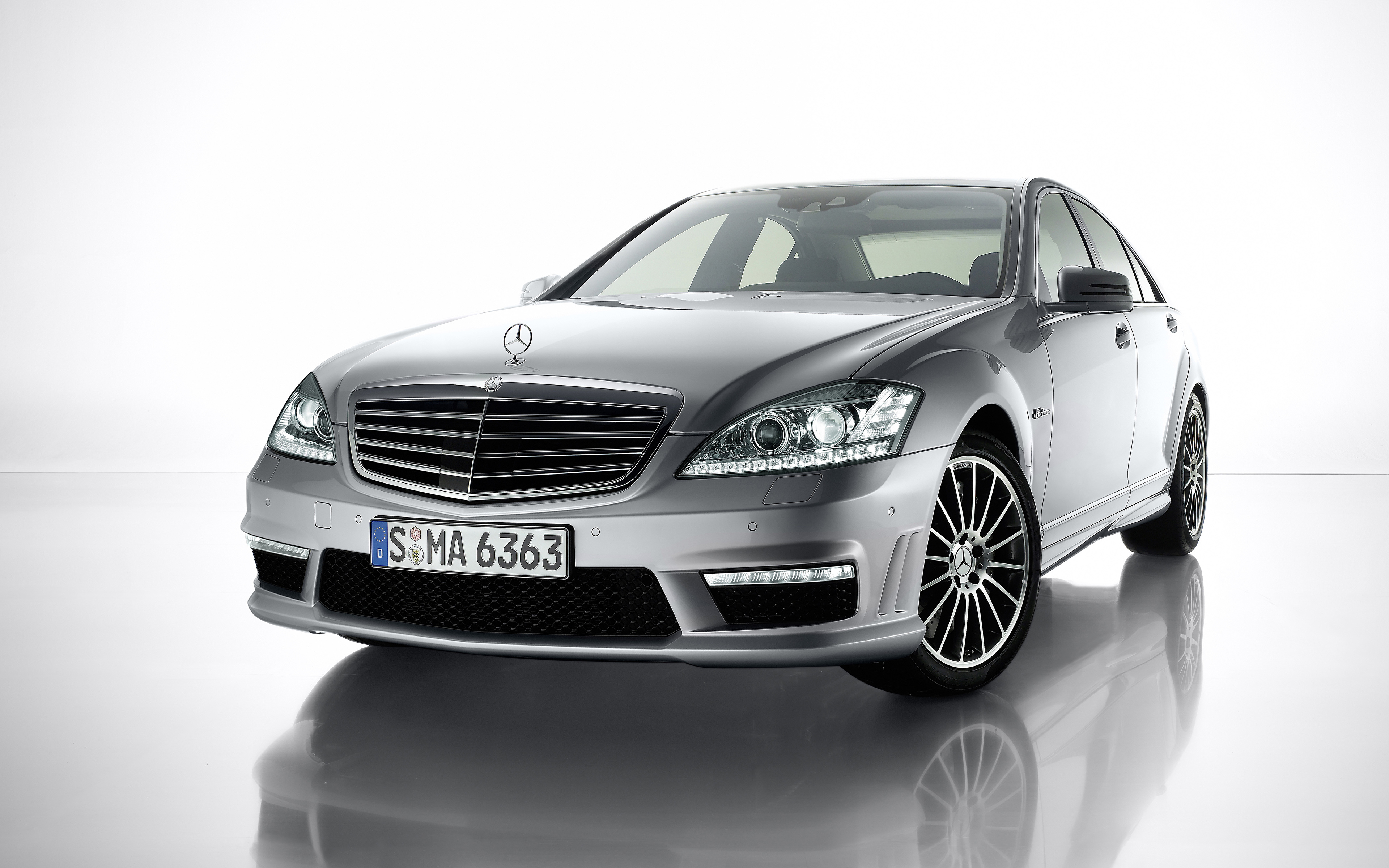 Photos Mercedes Benz AMG S Class W221