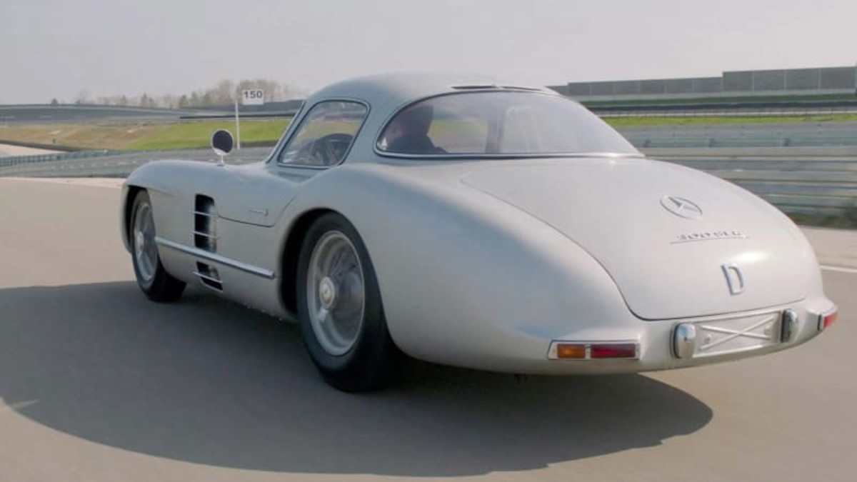 Mercedes Benz 300 SLR Sells For A