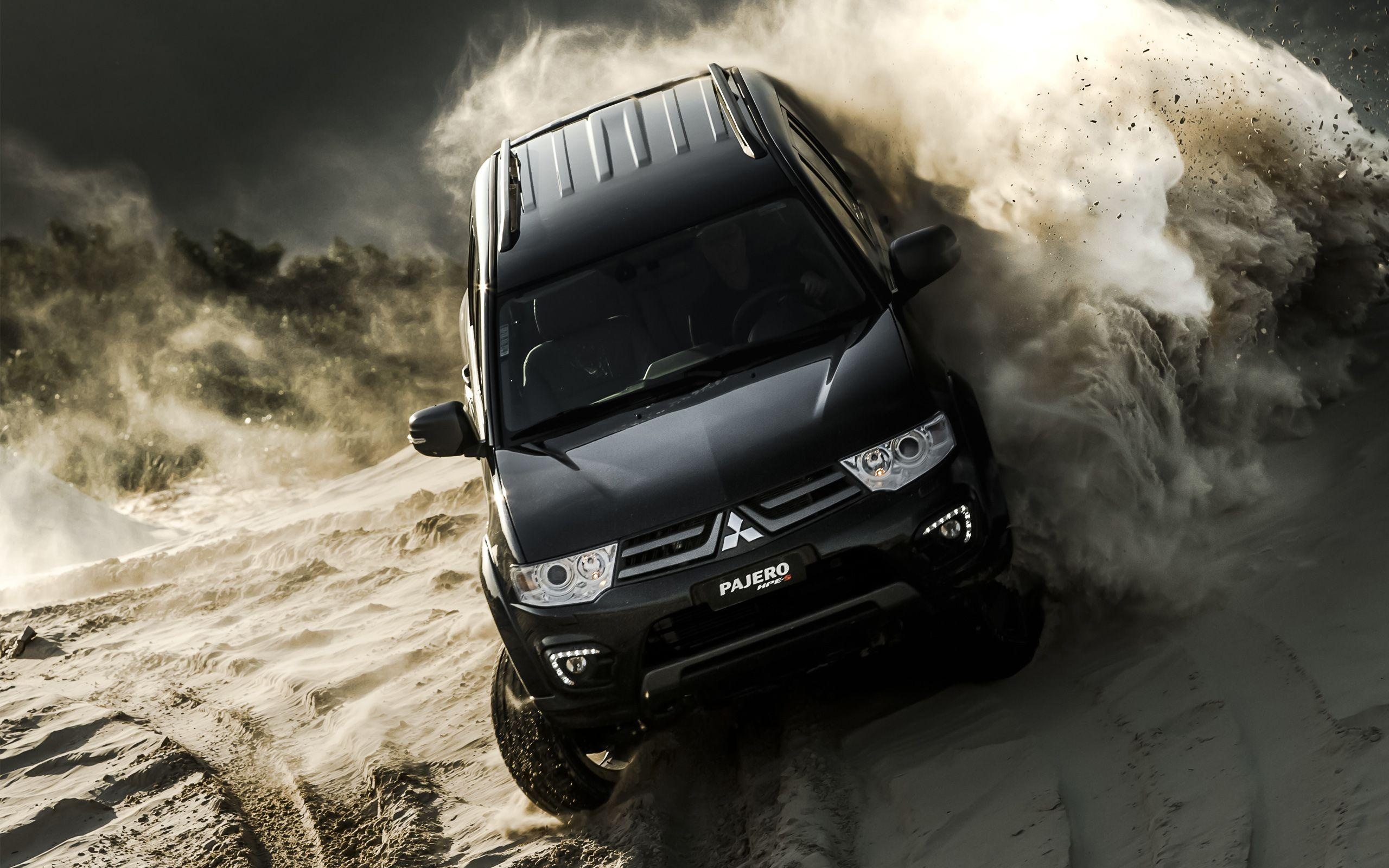 Mitsubishi Pajero Wallpaper