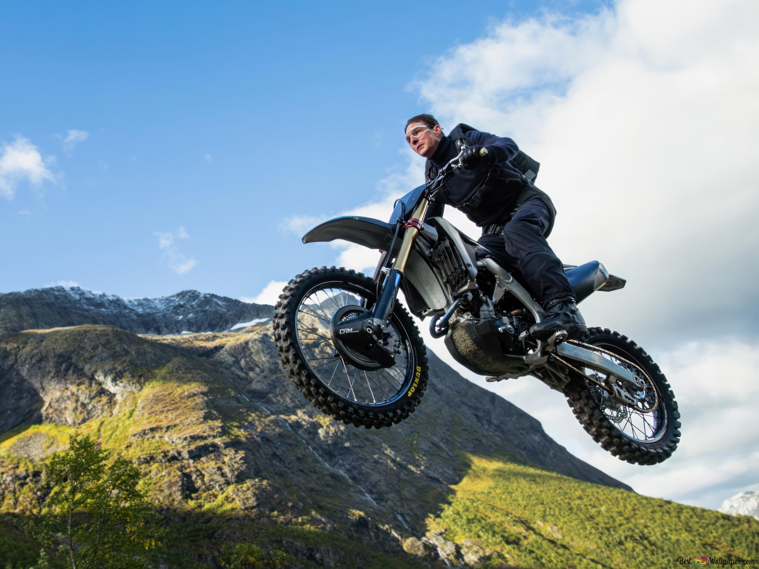 Wallpaper pose, motorcycle, bike, Tom Cruise, Tom Cruise, jump off a cliff, Mission: Impossible