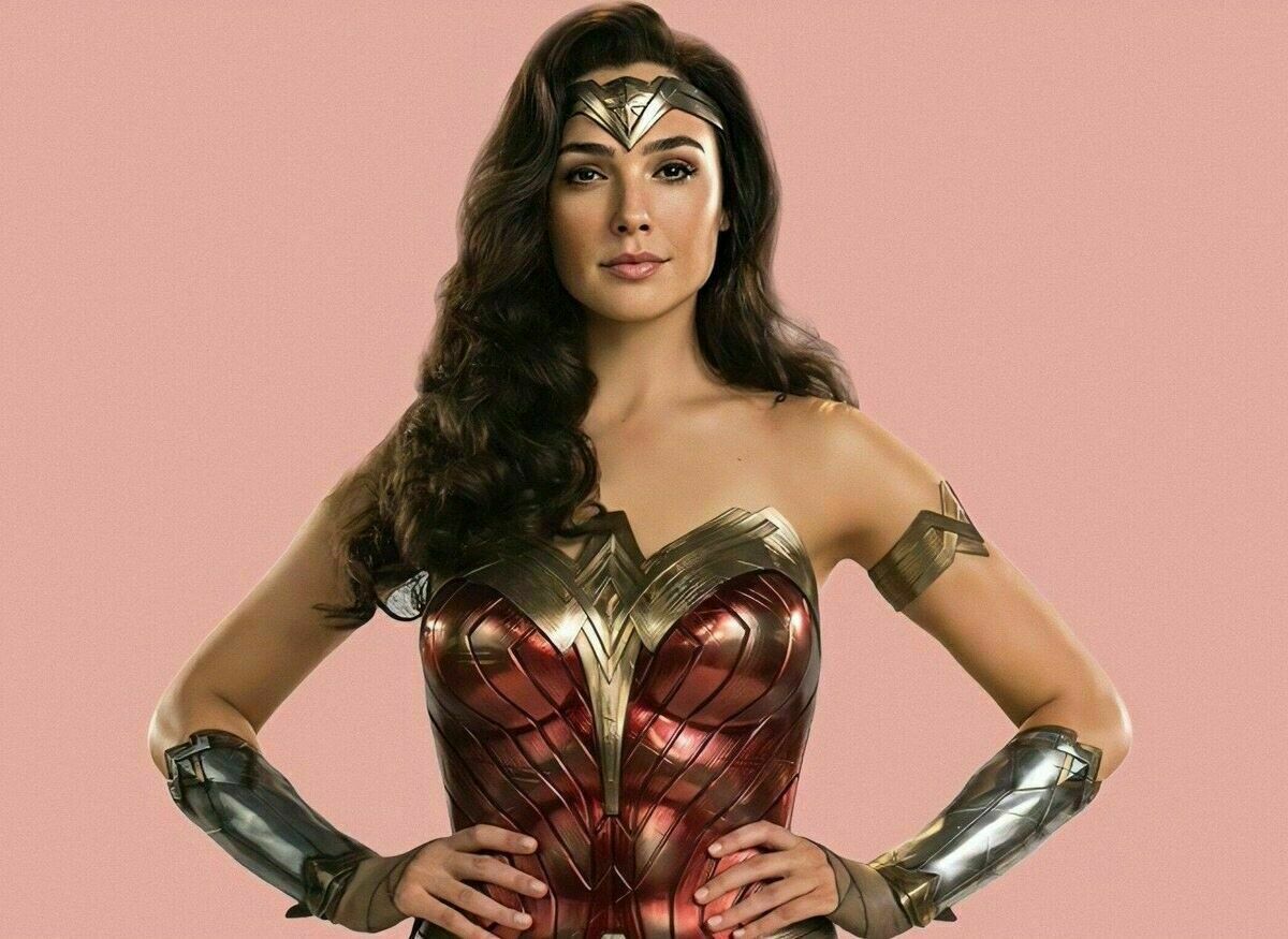 WONDER WOMAN GAL GADOT 4x6 Glossy
