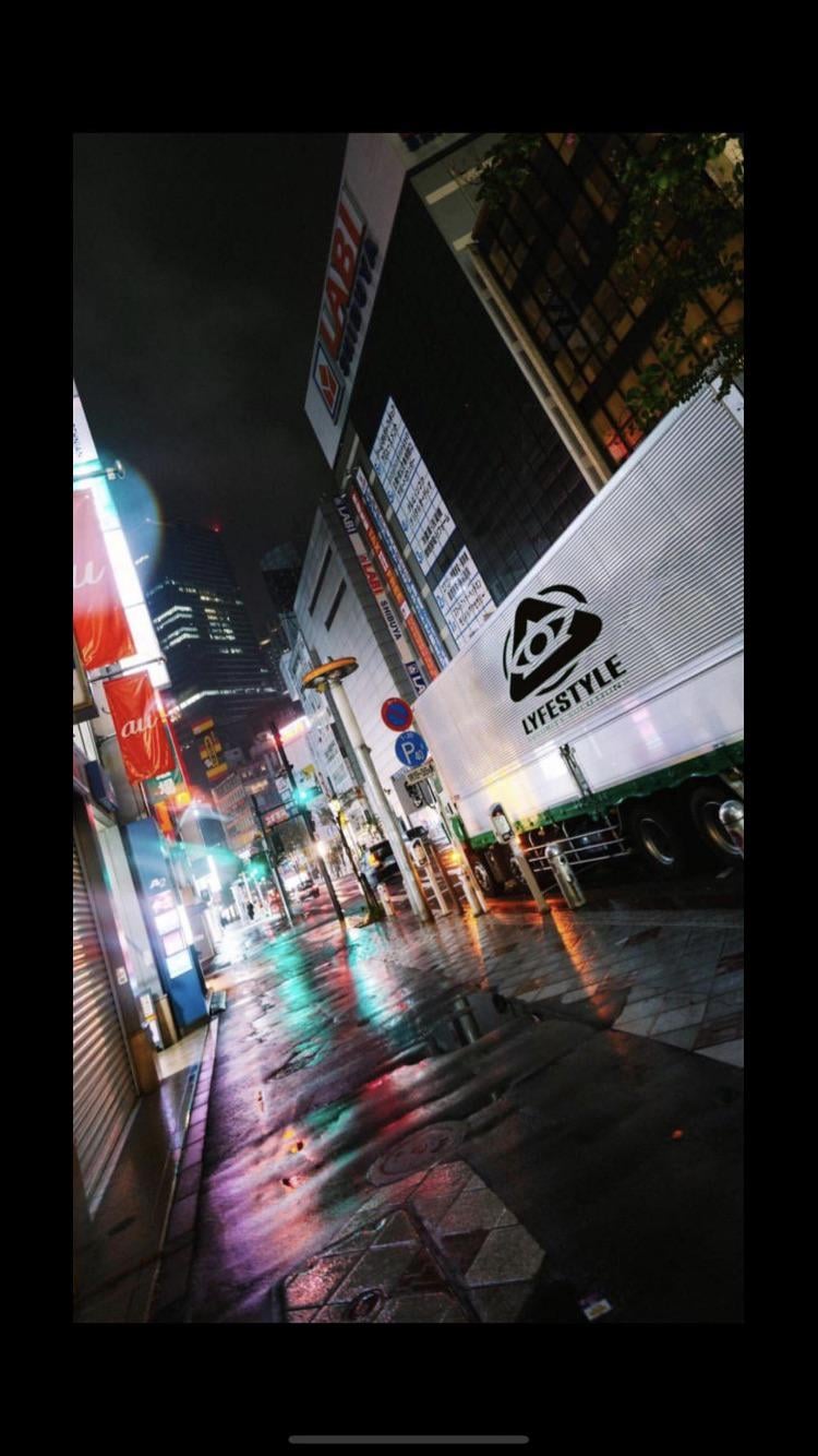 Need fye yeat wallpaper iPhone pls, r