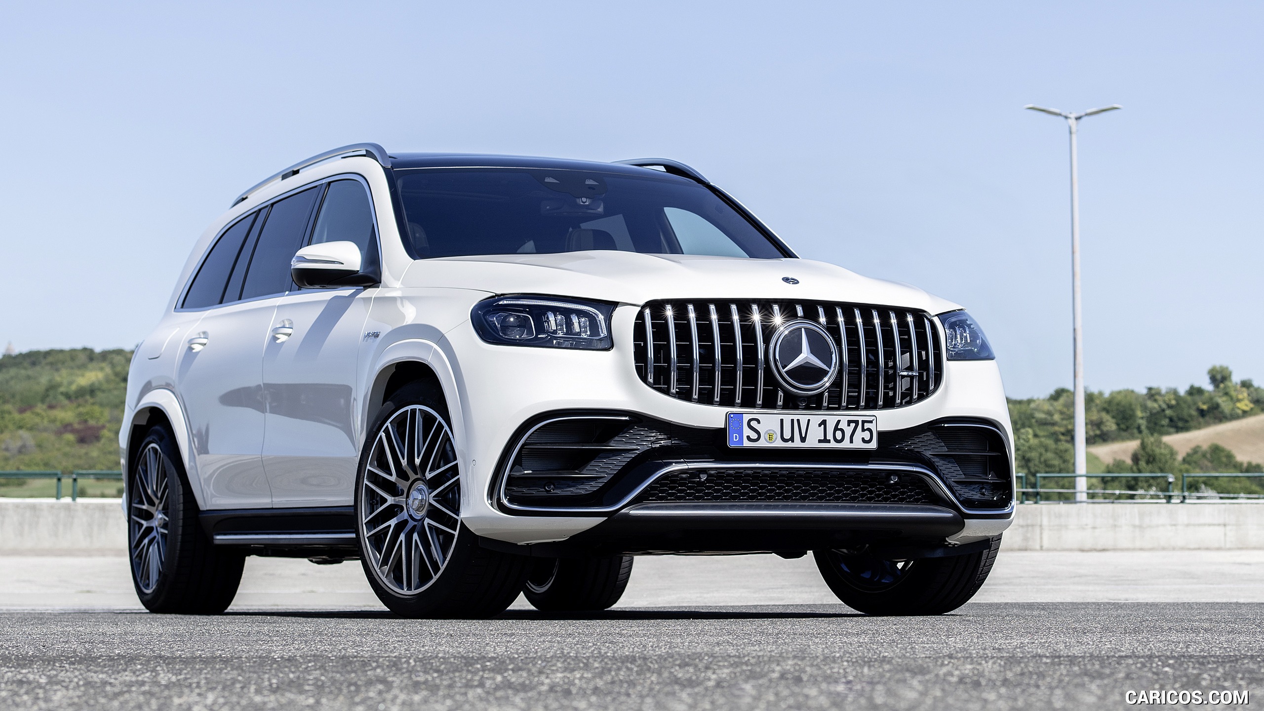 Mercedes AMG GLS 63 Three