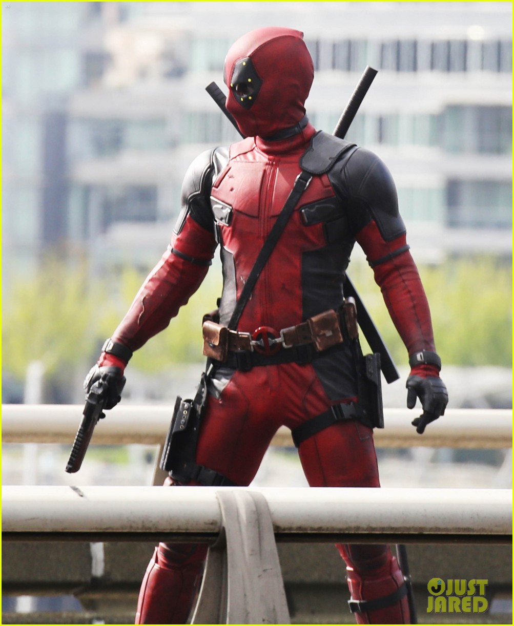 Deadpool movie suit research thread