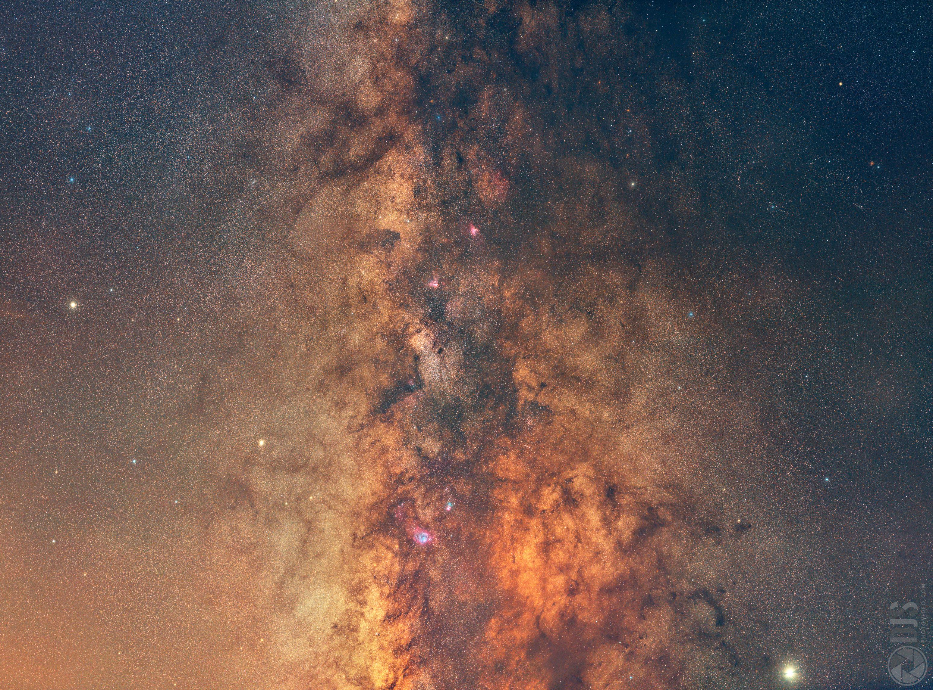 Gigapixel Milky Way Pano