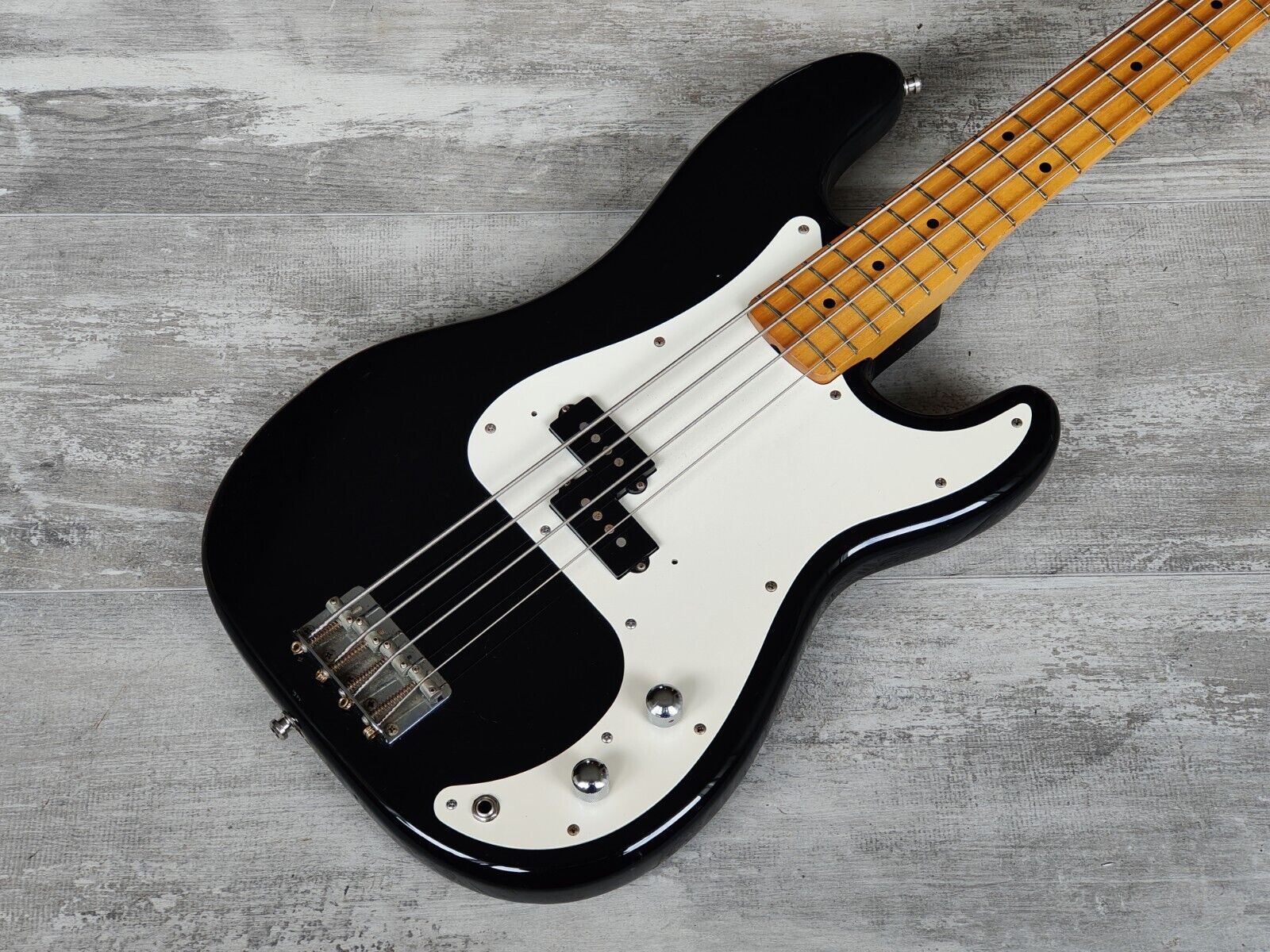 Fender Japan PB57 53 '57 Reissue