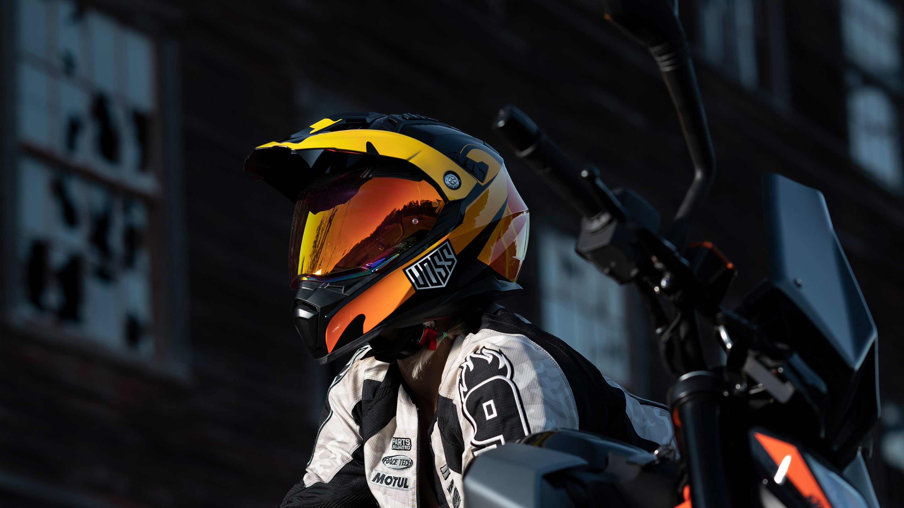 DOT Certified Motorcycle Helmets