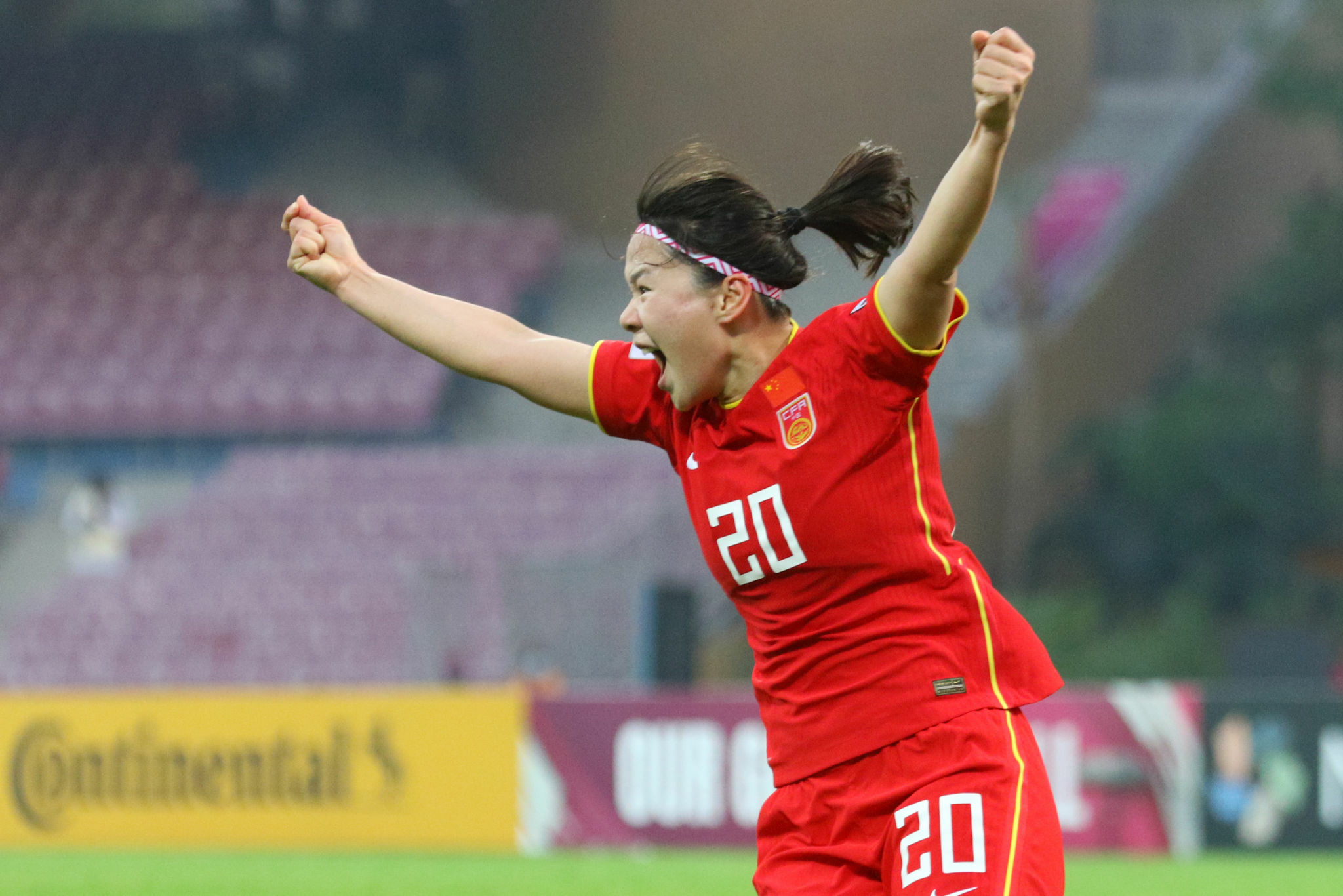 Chinese women's football team Xiao Yuyi