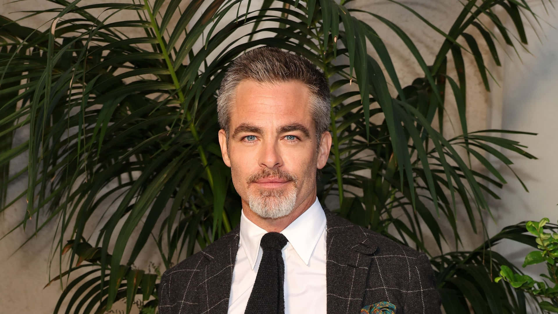 Chris Pine Wallpaper