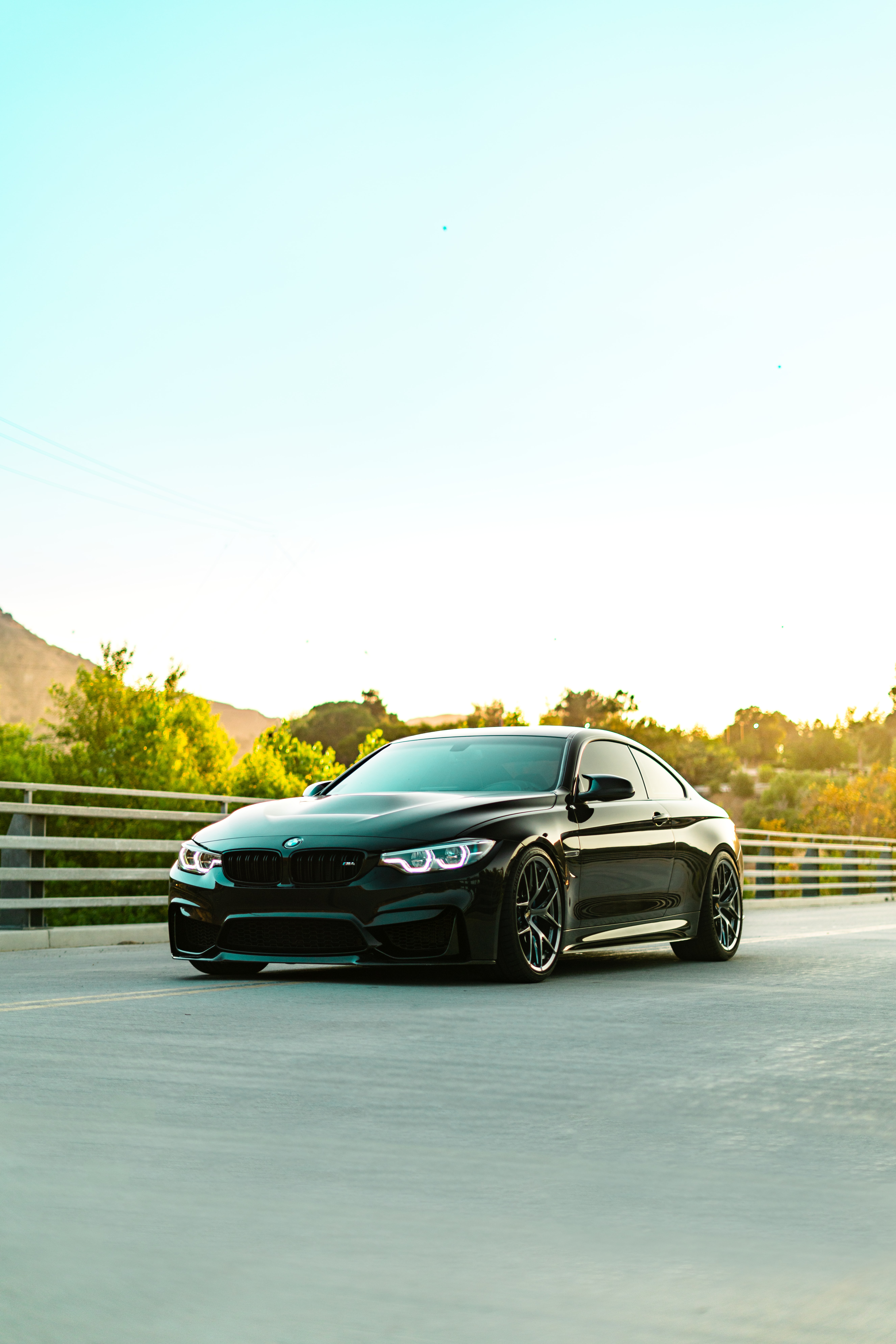 Download Bmw F82 M4 Coupe wallpaper