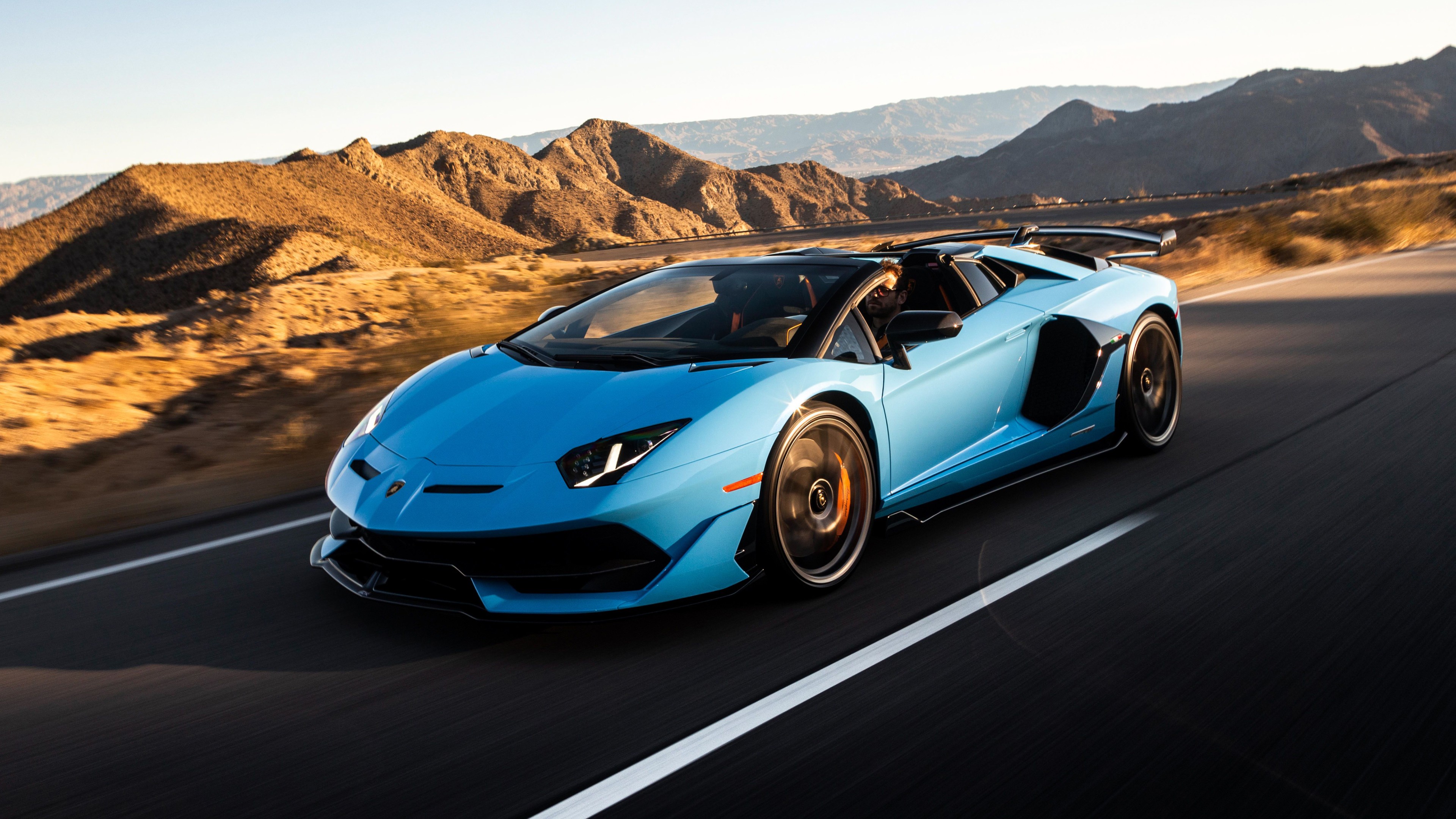 Lamborghini Aventador SVJ Roadster