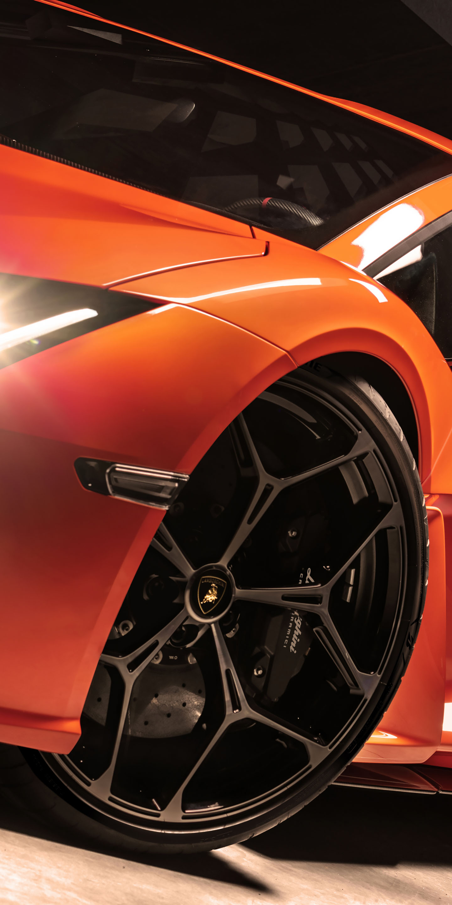 Lamborghini Revuelto Mobile