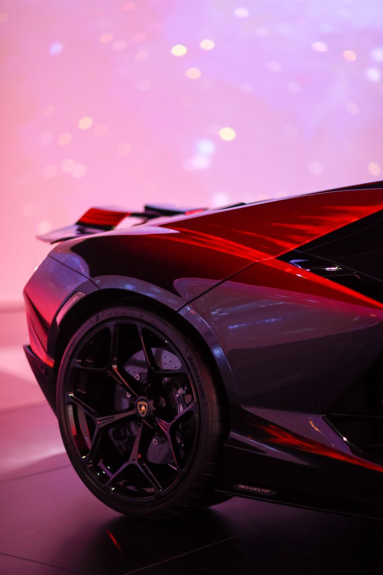 2024 Lamborghini Revuelto Opera Unica