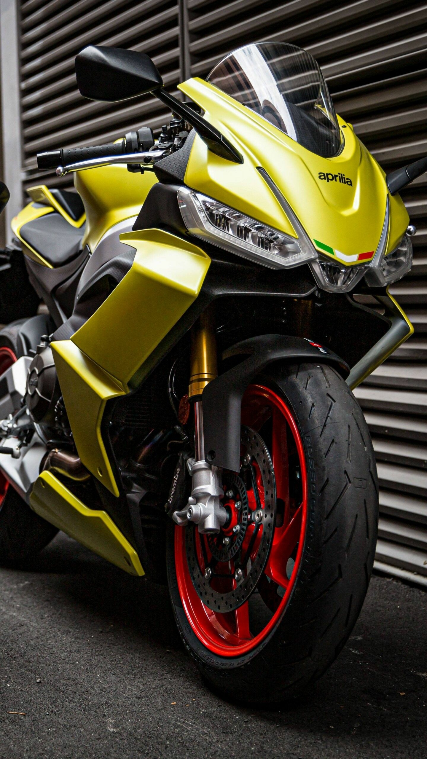 Aprilia Wallpaper