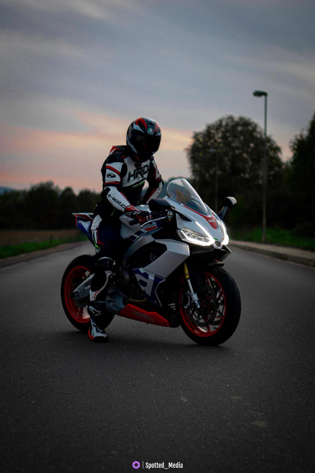 22' Aprilia RS660 [1920x1280], r