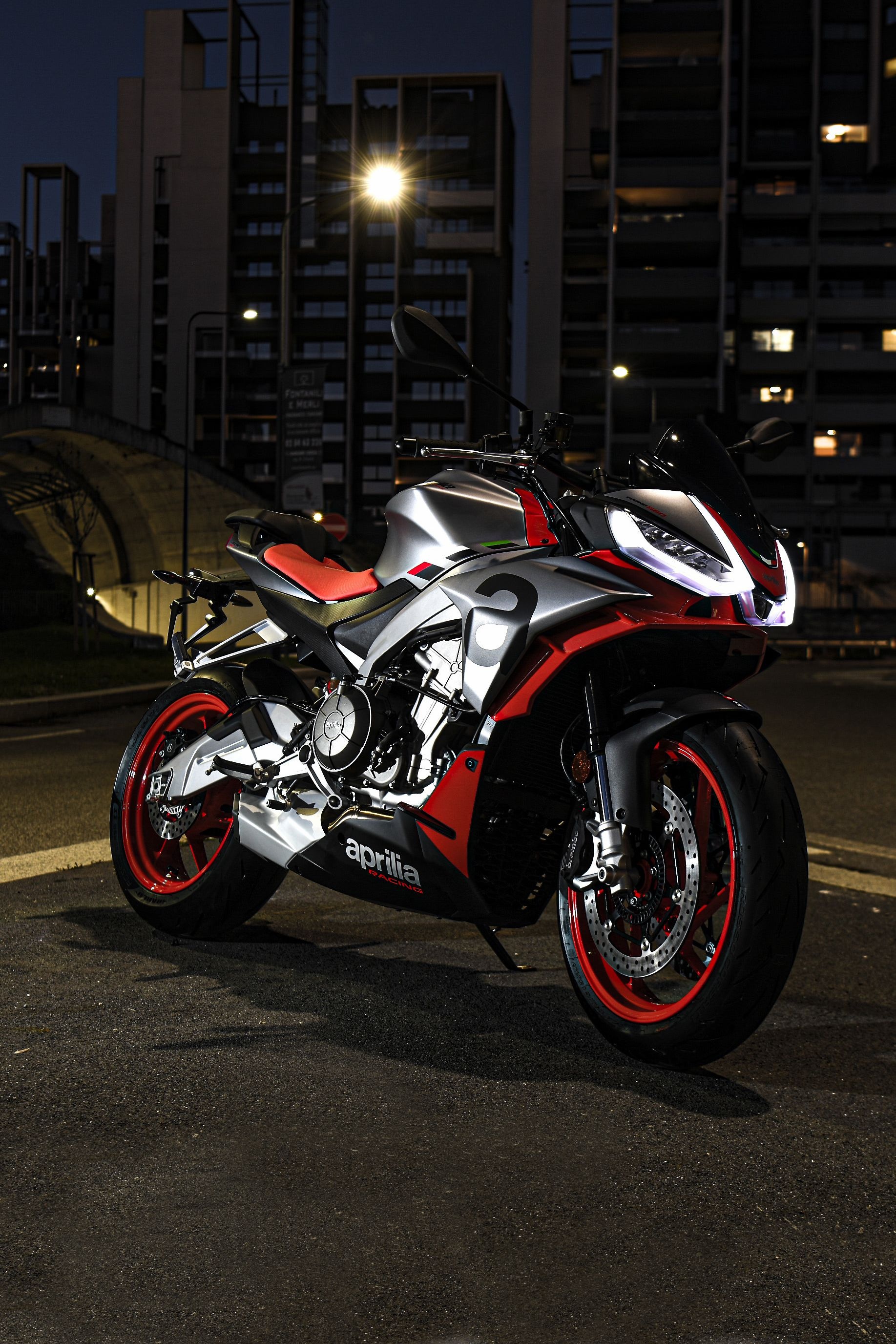 Aprilia Tuono 660 Wallpaper
