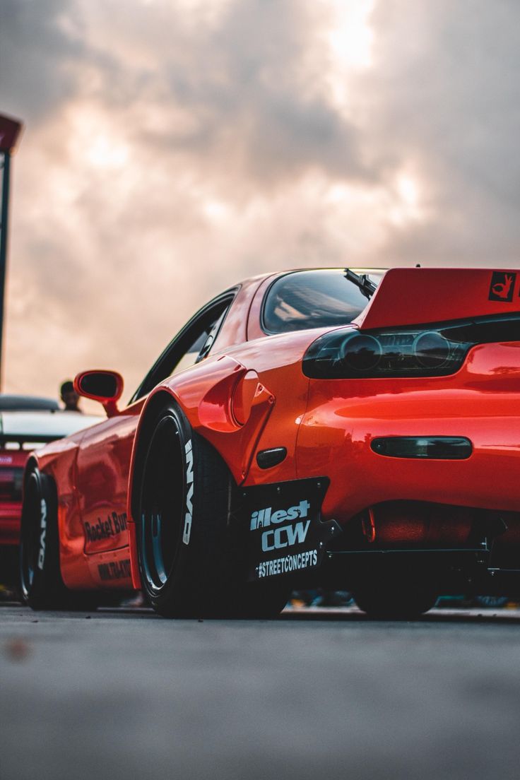 RX 7 4K Android IPhone Wallpaper