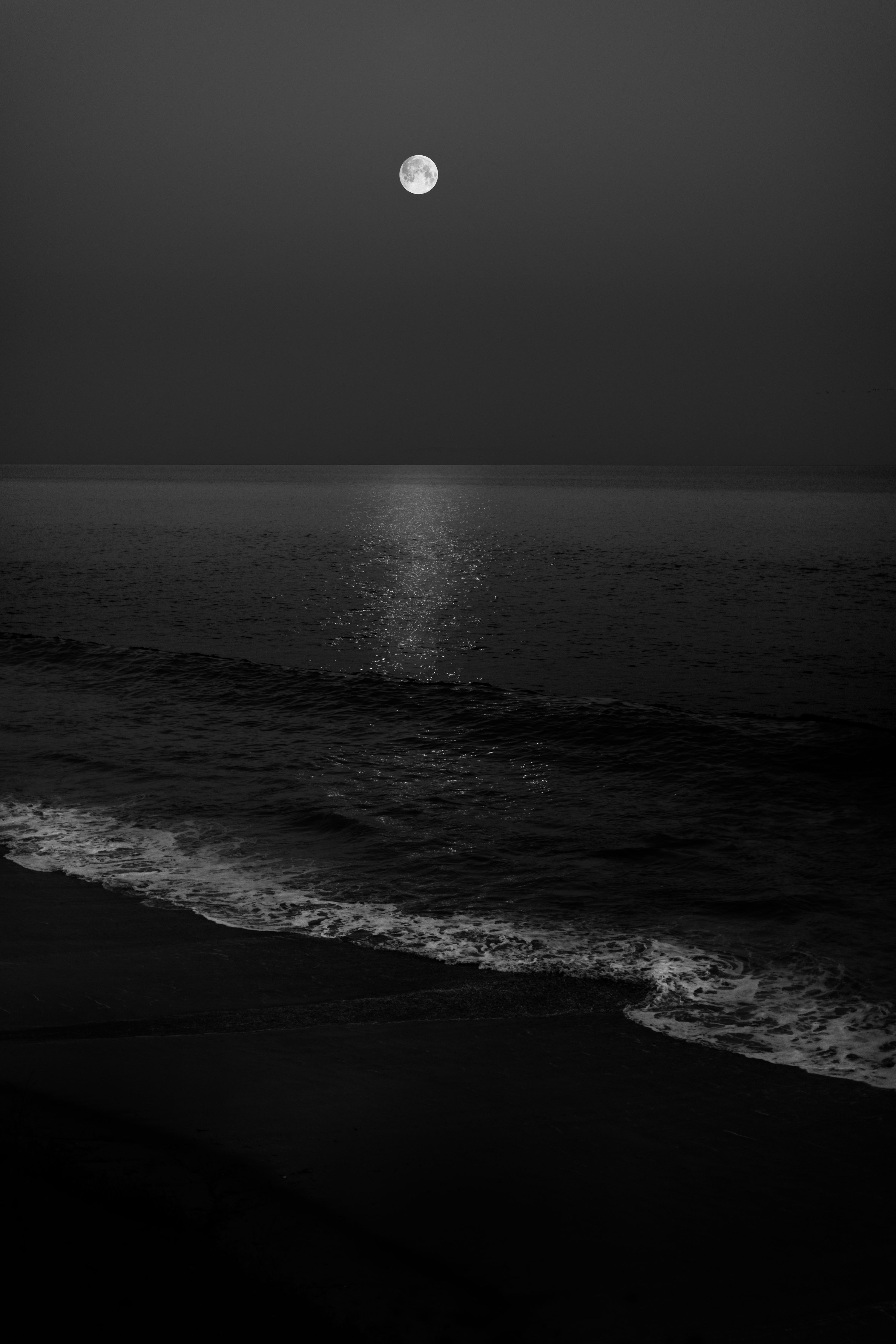 Moon Ocean Picture. Download Free
