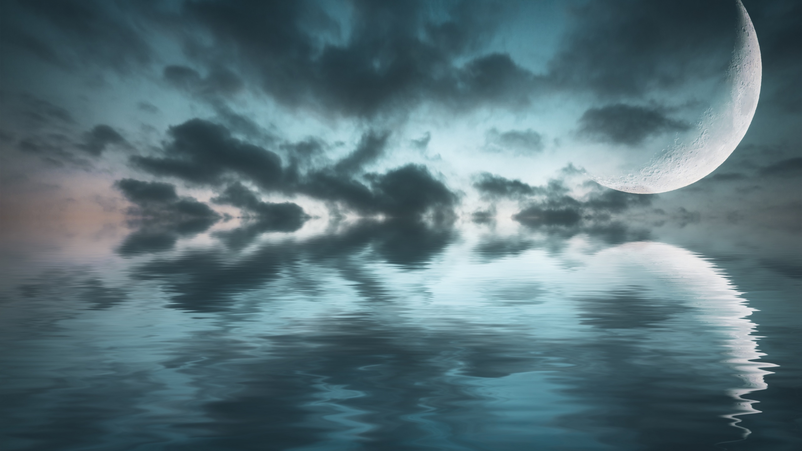 Ocean Wallpaper 4K, Crescent Moon, Sea