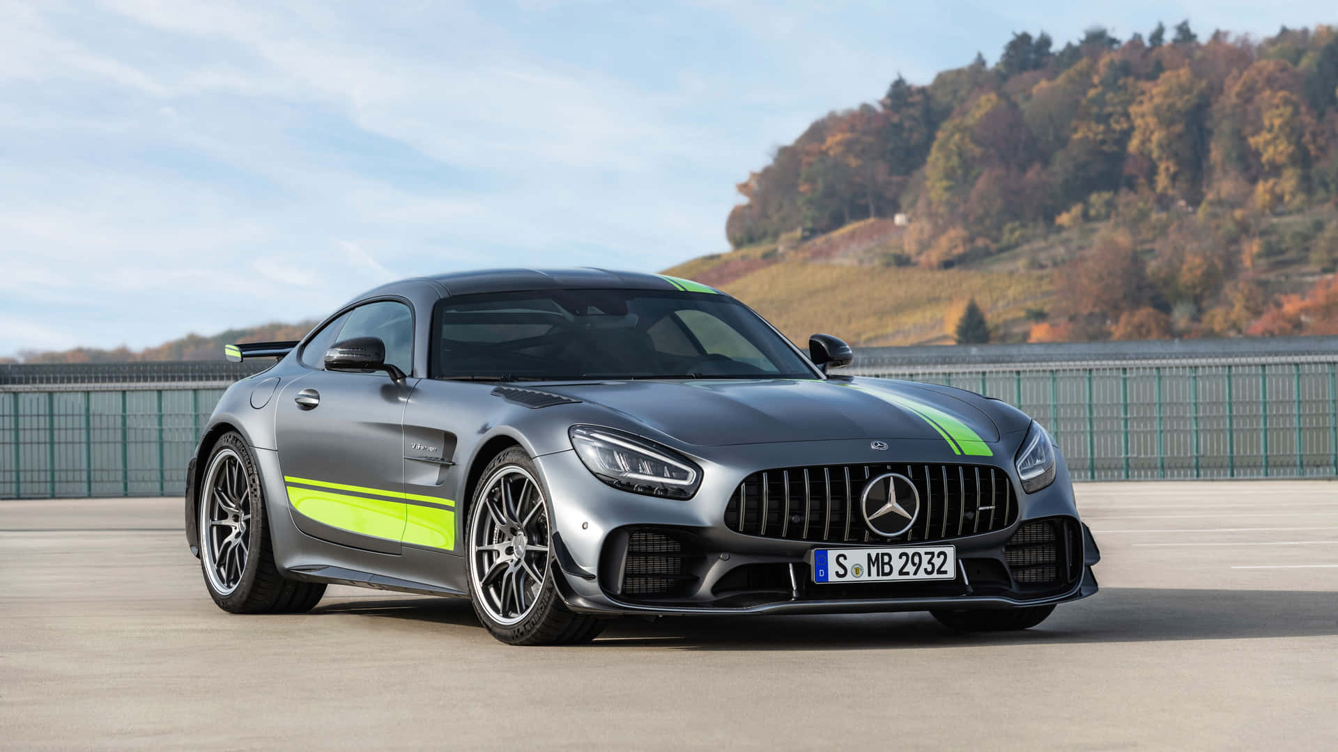 Mercedes Amg Gtr Wallpaper