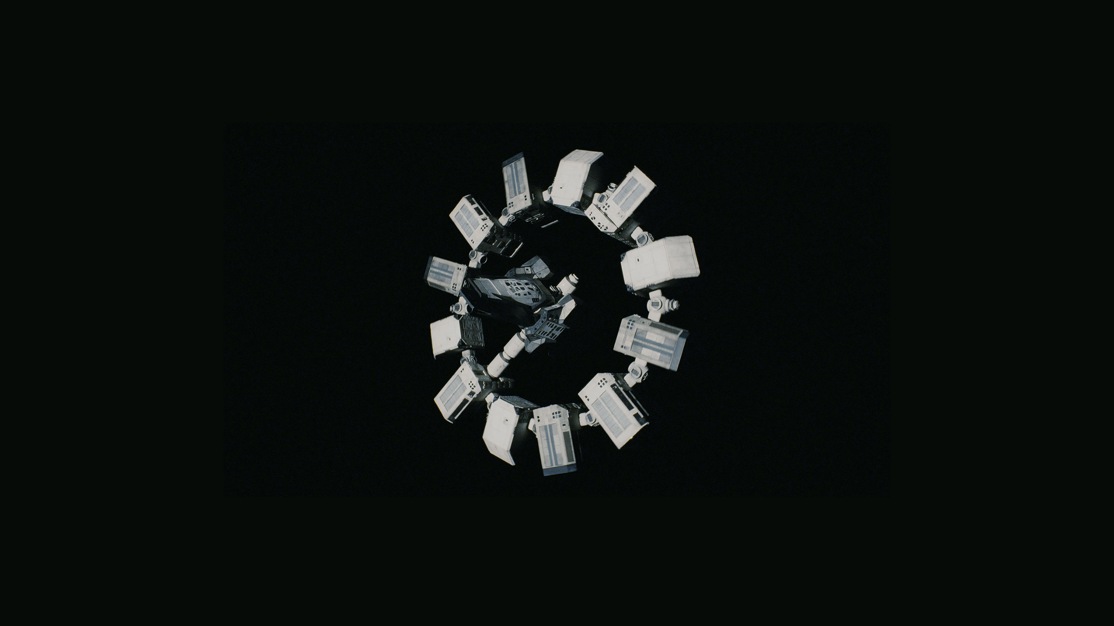 Endurance Spaceship Interstellar Space