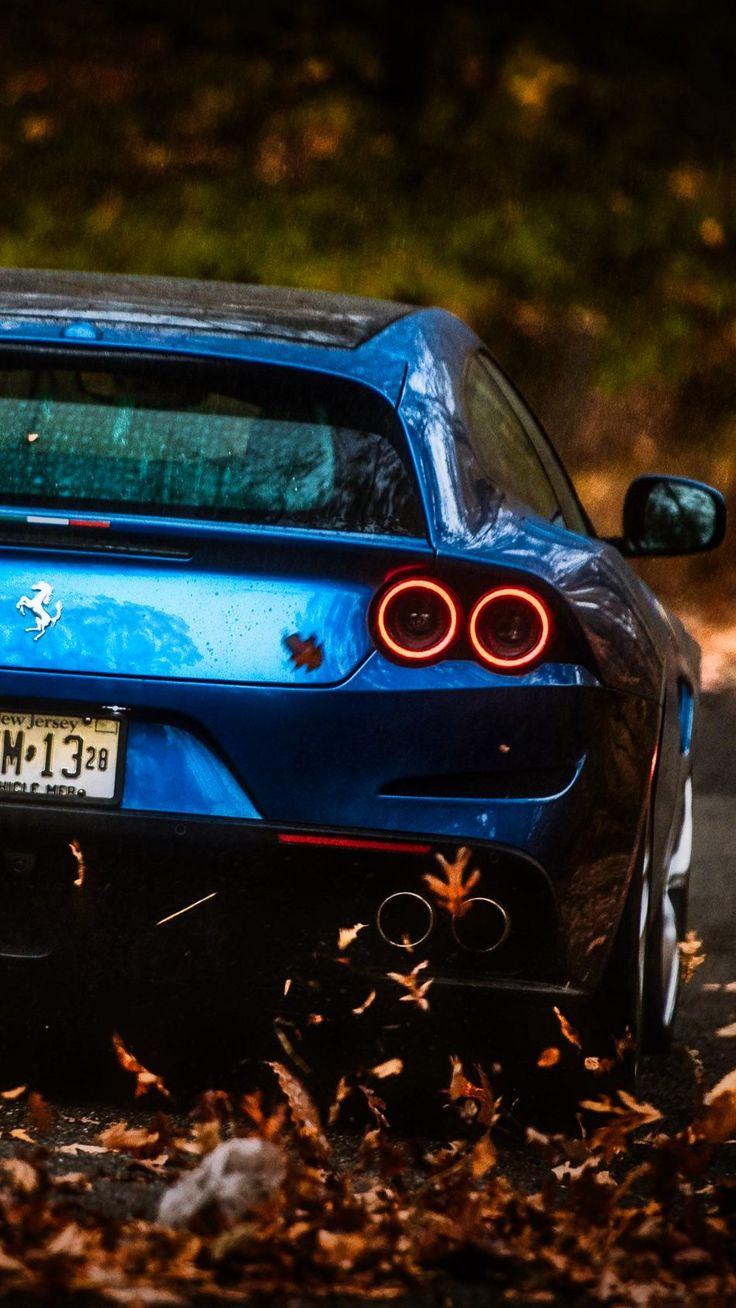 Ferrari GTC4Lusso 4K Ultra HD Mobile