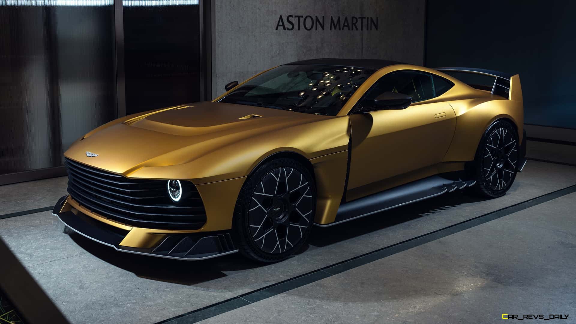 2025 Aston Martin Valiant is a Hardcore