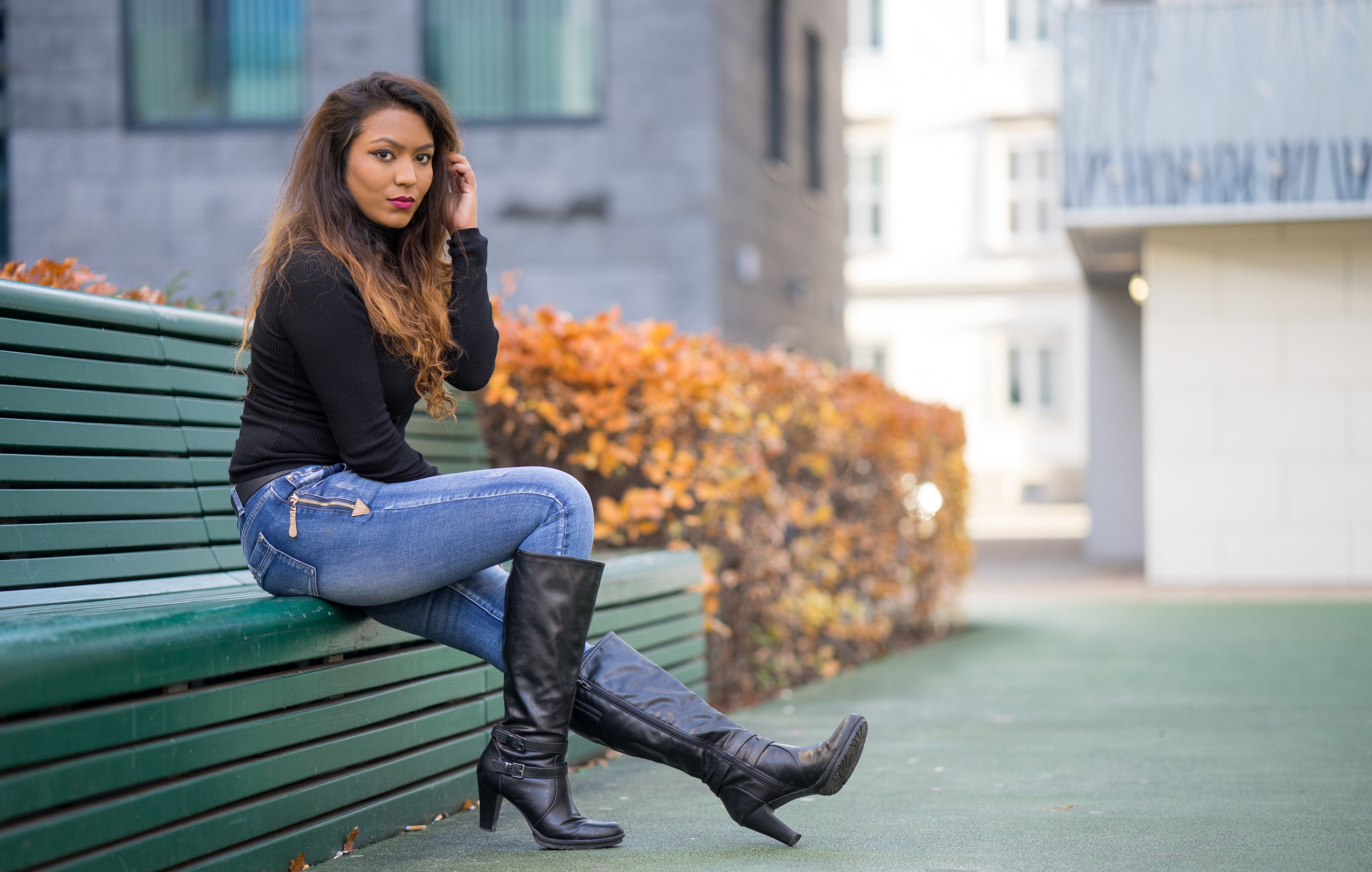 Download Boots Brunette Woman Model 4k