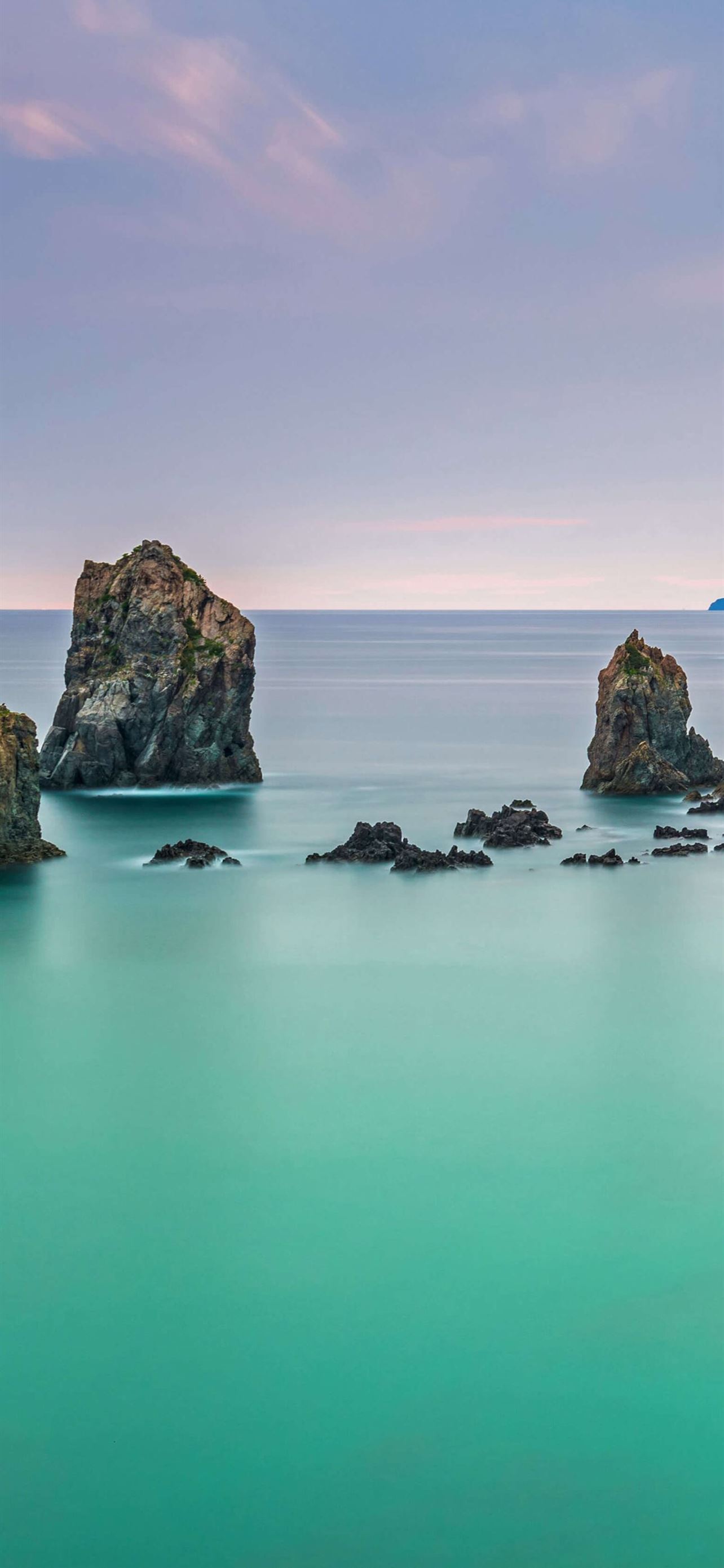 qinghai island rocks 5k iPhone