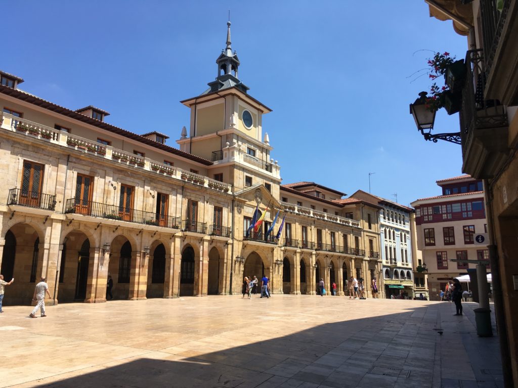 Oviedo Travel Guide, History