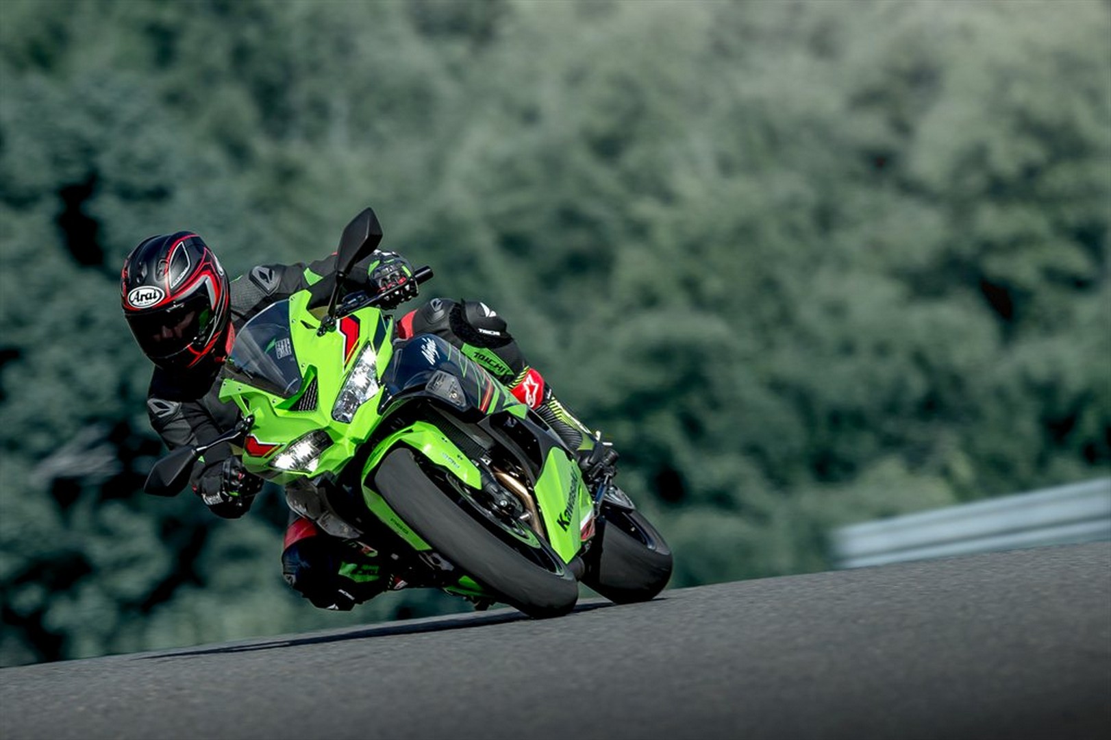 2023 Kawasaki Ninja ZX 4RR Specs
