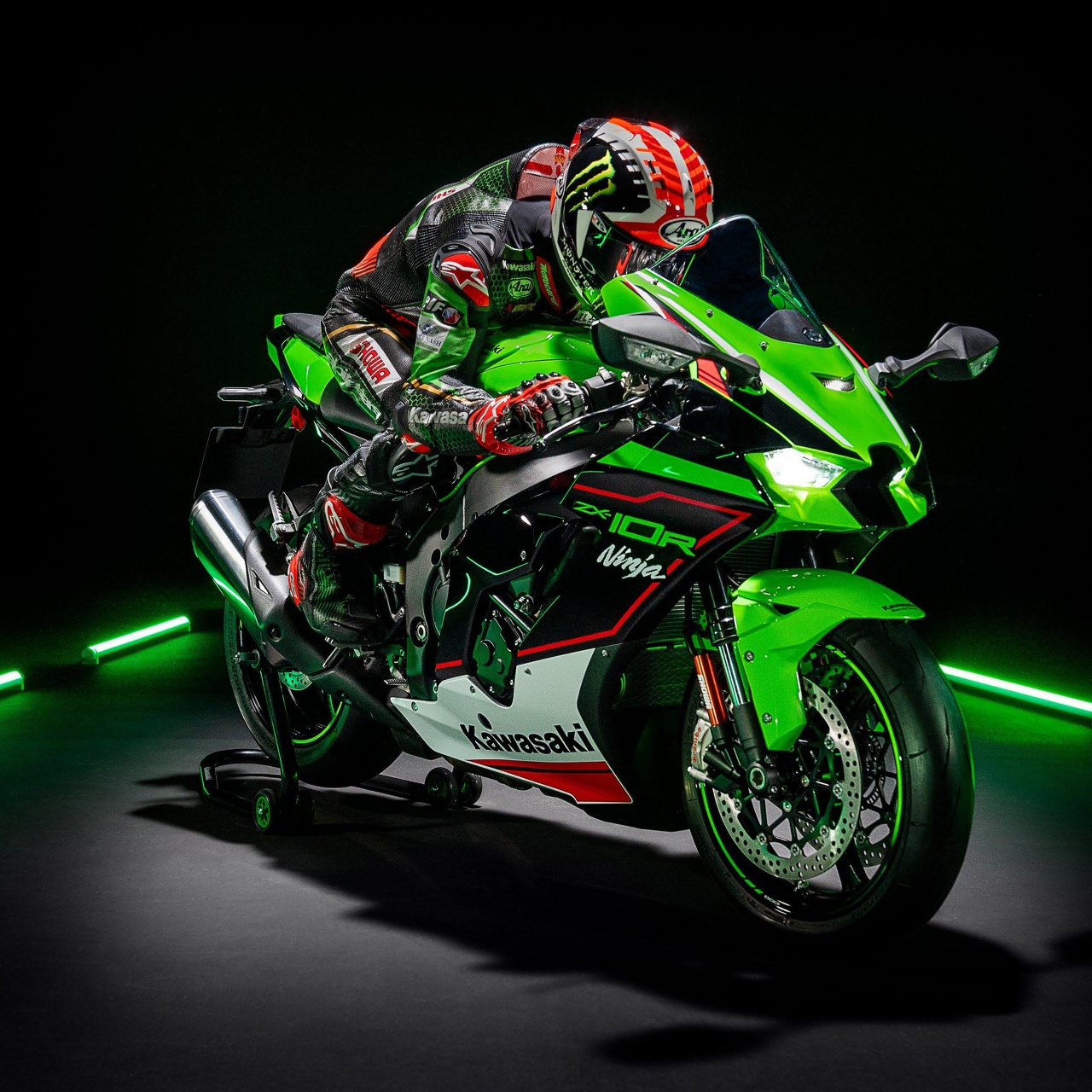 Kawasaki Ninja ZX 10R Wallpaper 4K