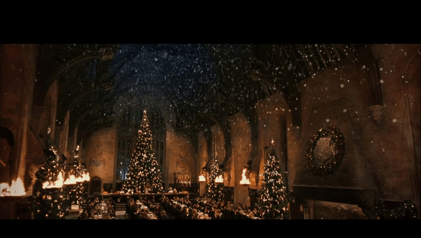 Great Hall of Hogwarts Wallpaper