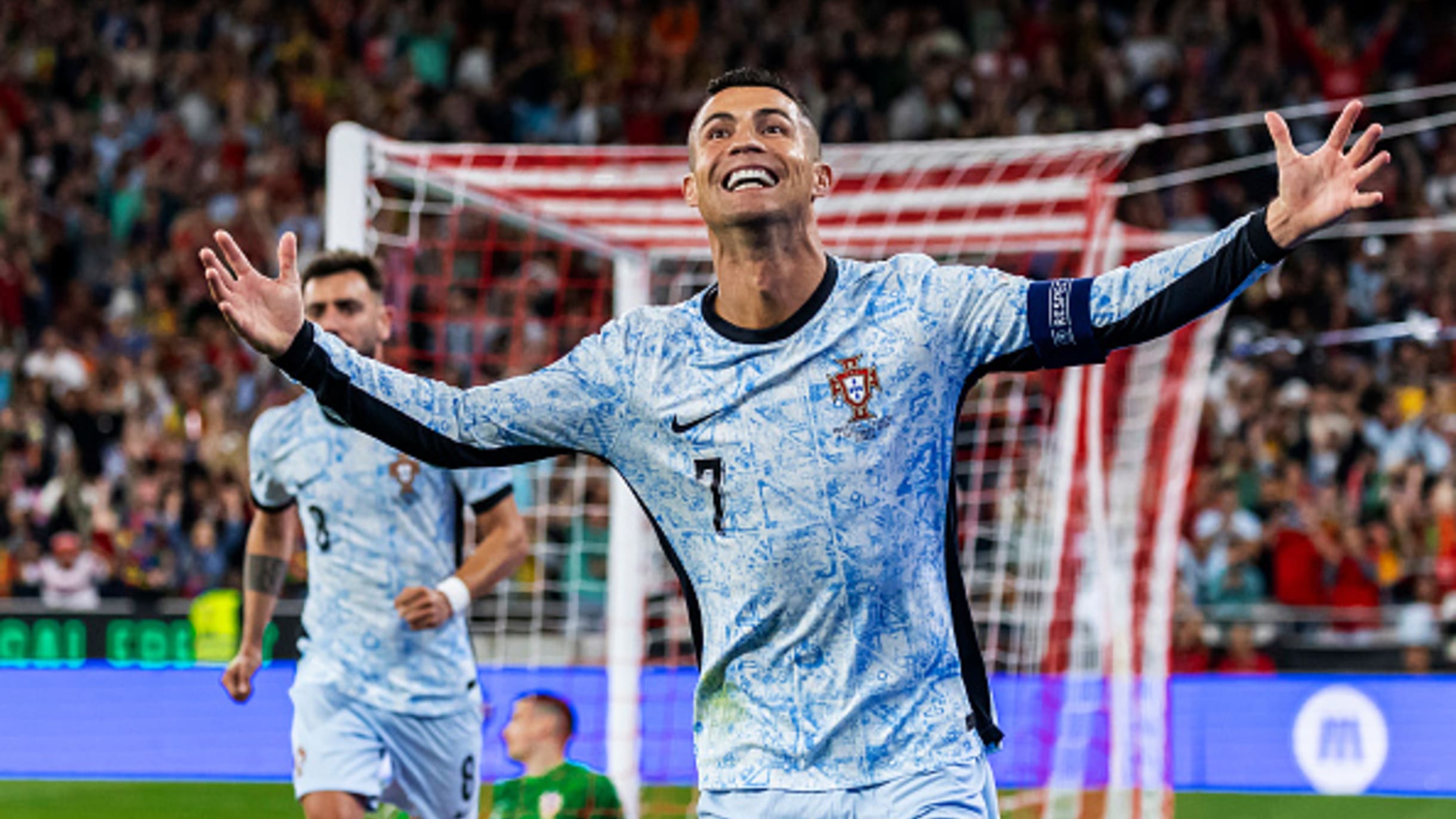 scores 900th career goal