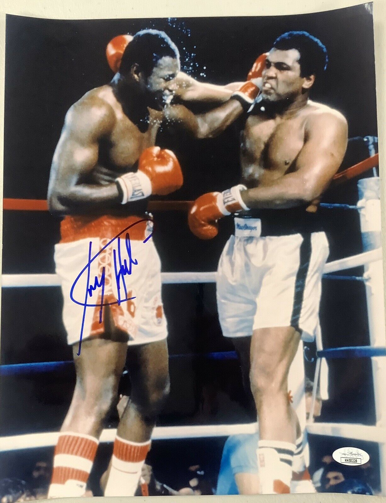 Larry Holmes Signed Photo 11x14