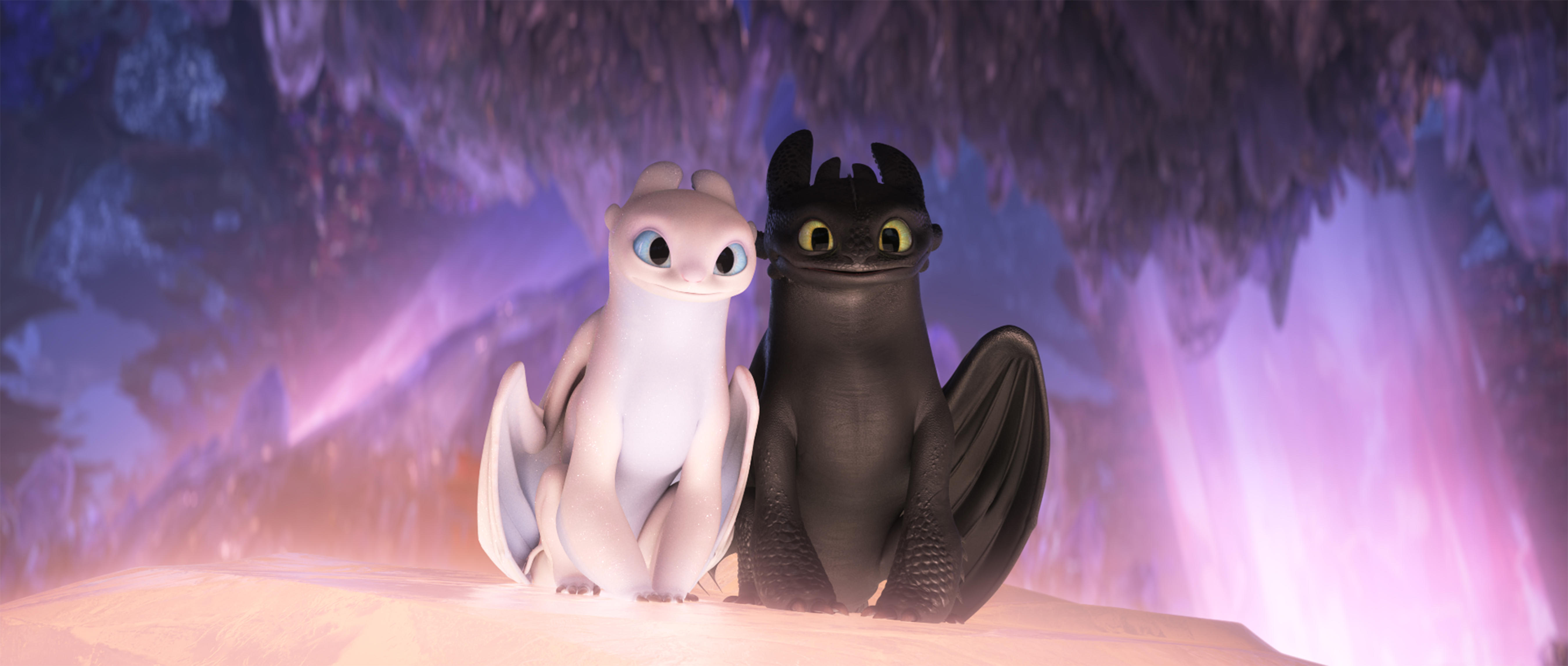 Toothless and Light Fury in 4K to