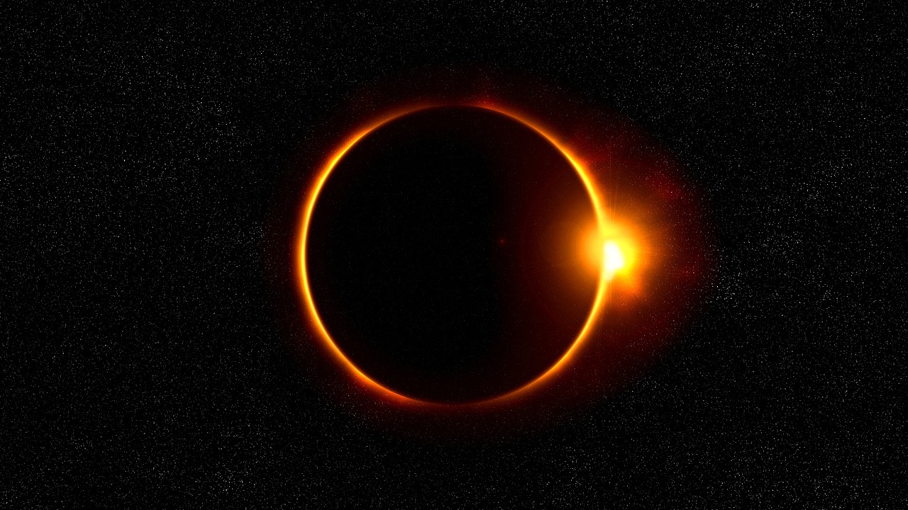 Free Red Eclipse & Eclipse Image
