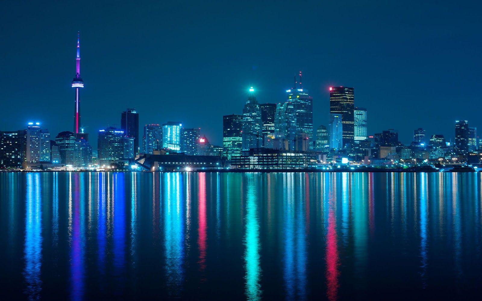 Toronto City Lake Ontario Canada CN