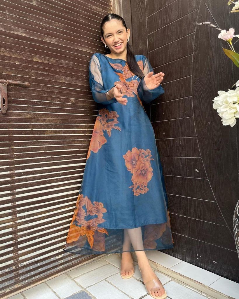 Aina Asif Wallpapers - Wallpaper Cave