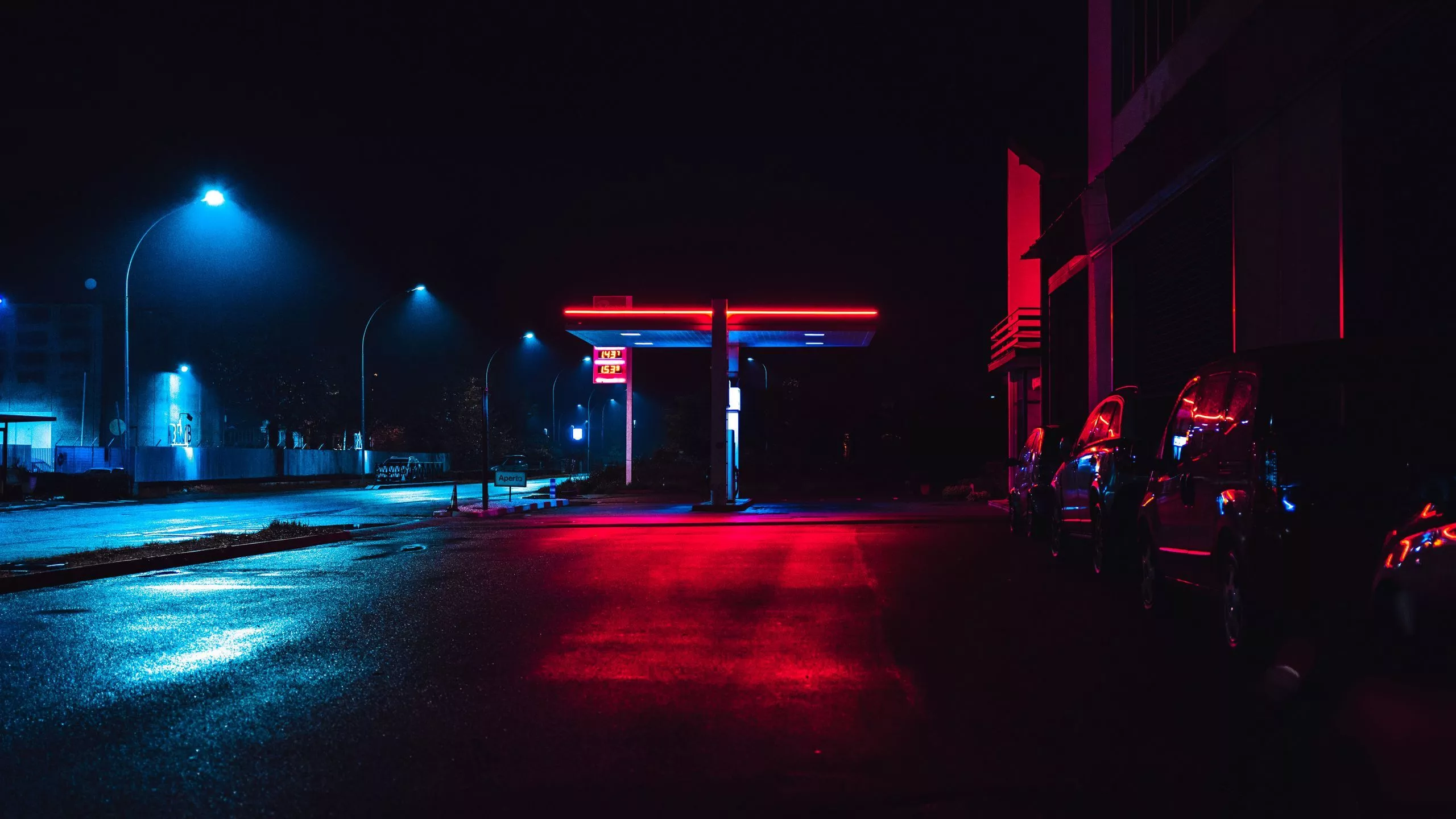 Download wallpaper 2560x1440 night city