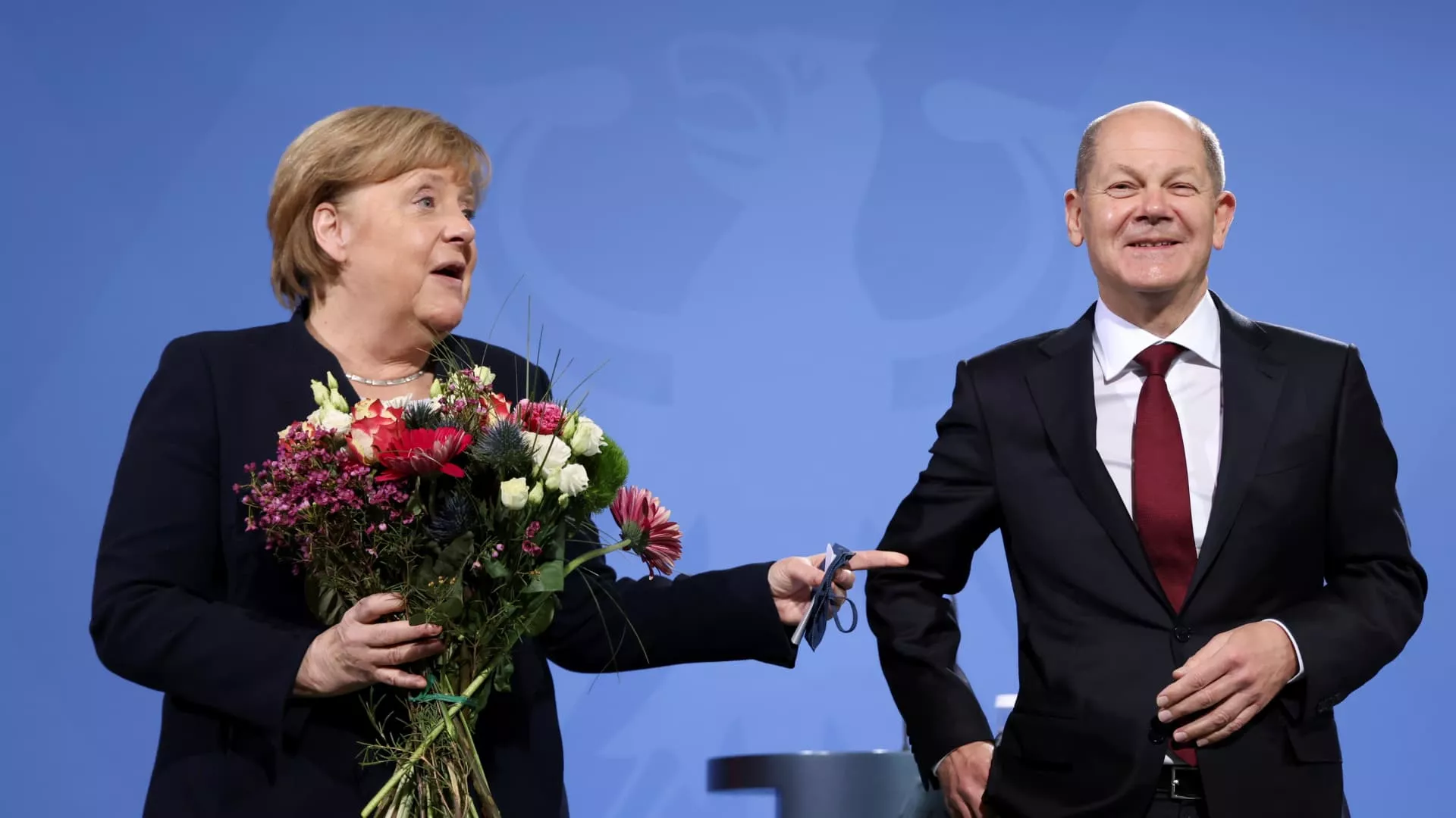 Social Democrat Olaf Scholz elected