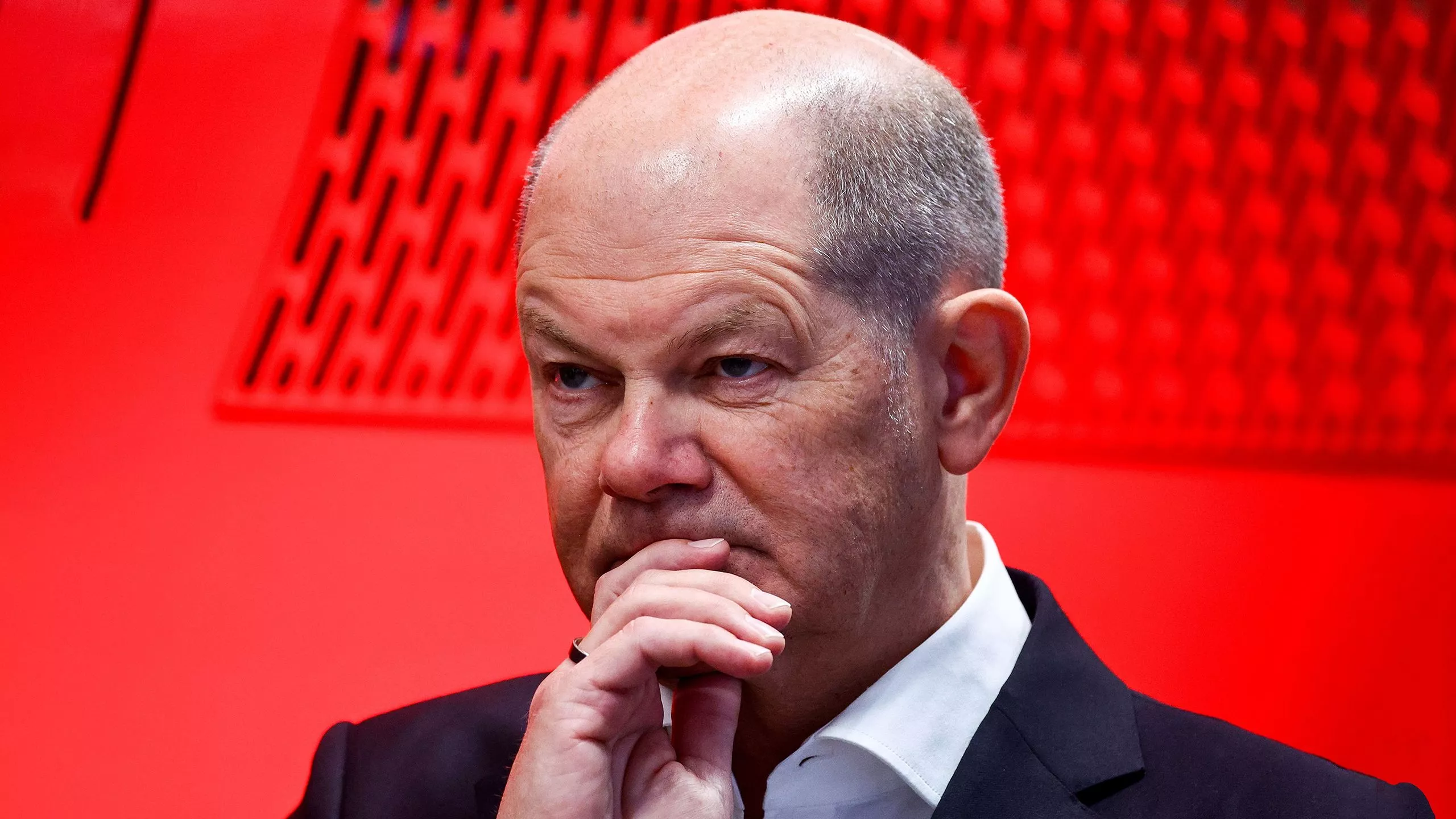 Olaf Scholz opposes Commerzbank