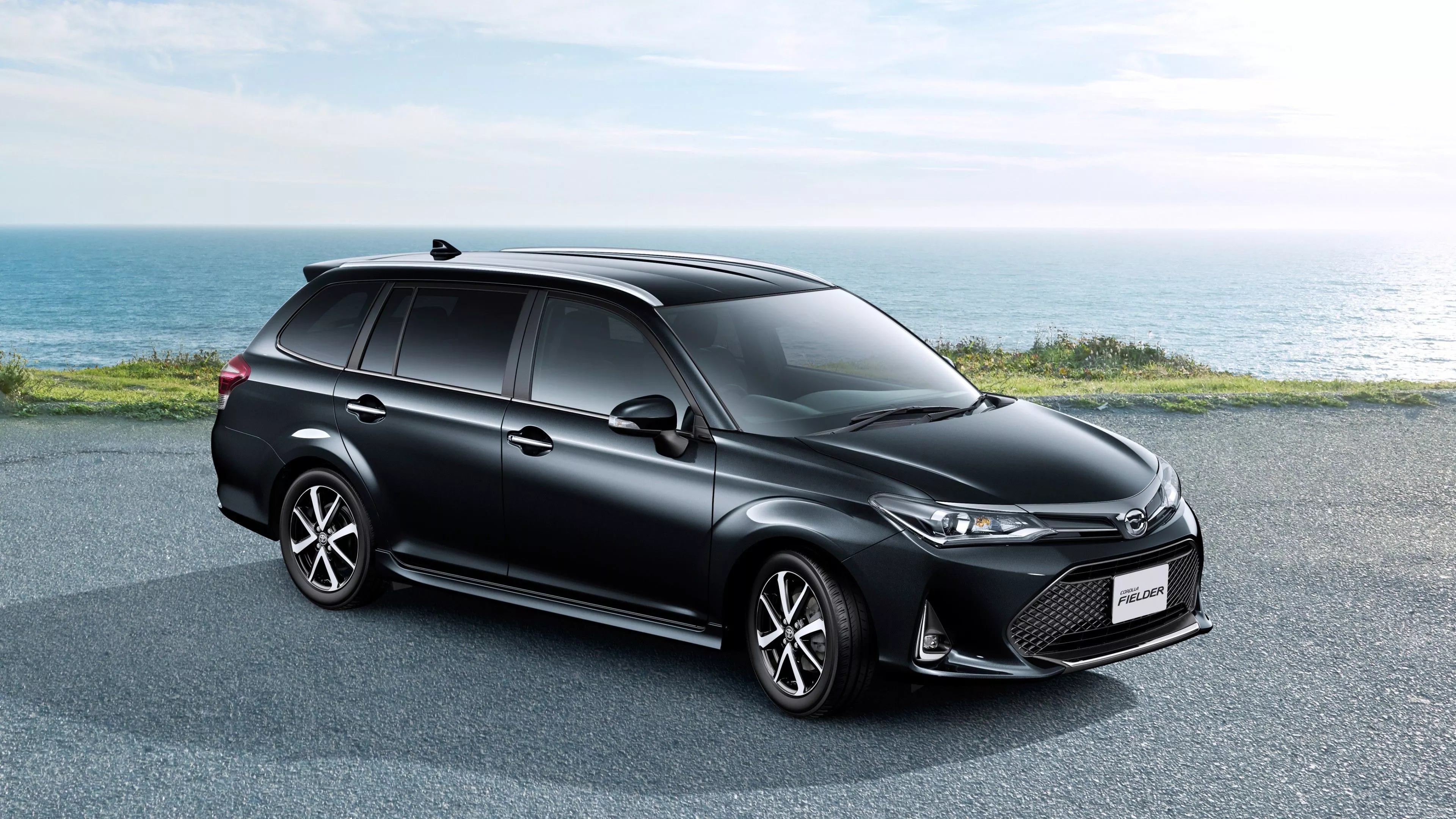 Toyota Corolla Fielder 4K