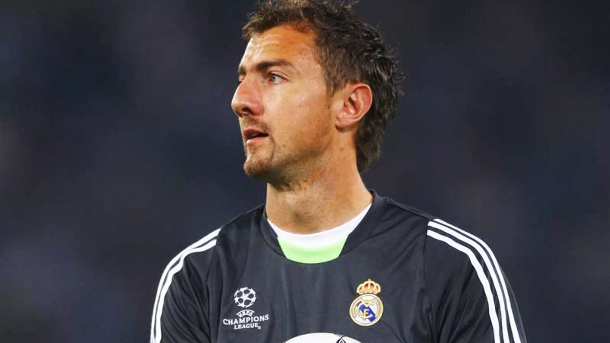 Dudek out for six weeks. Football News