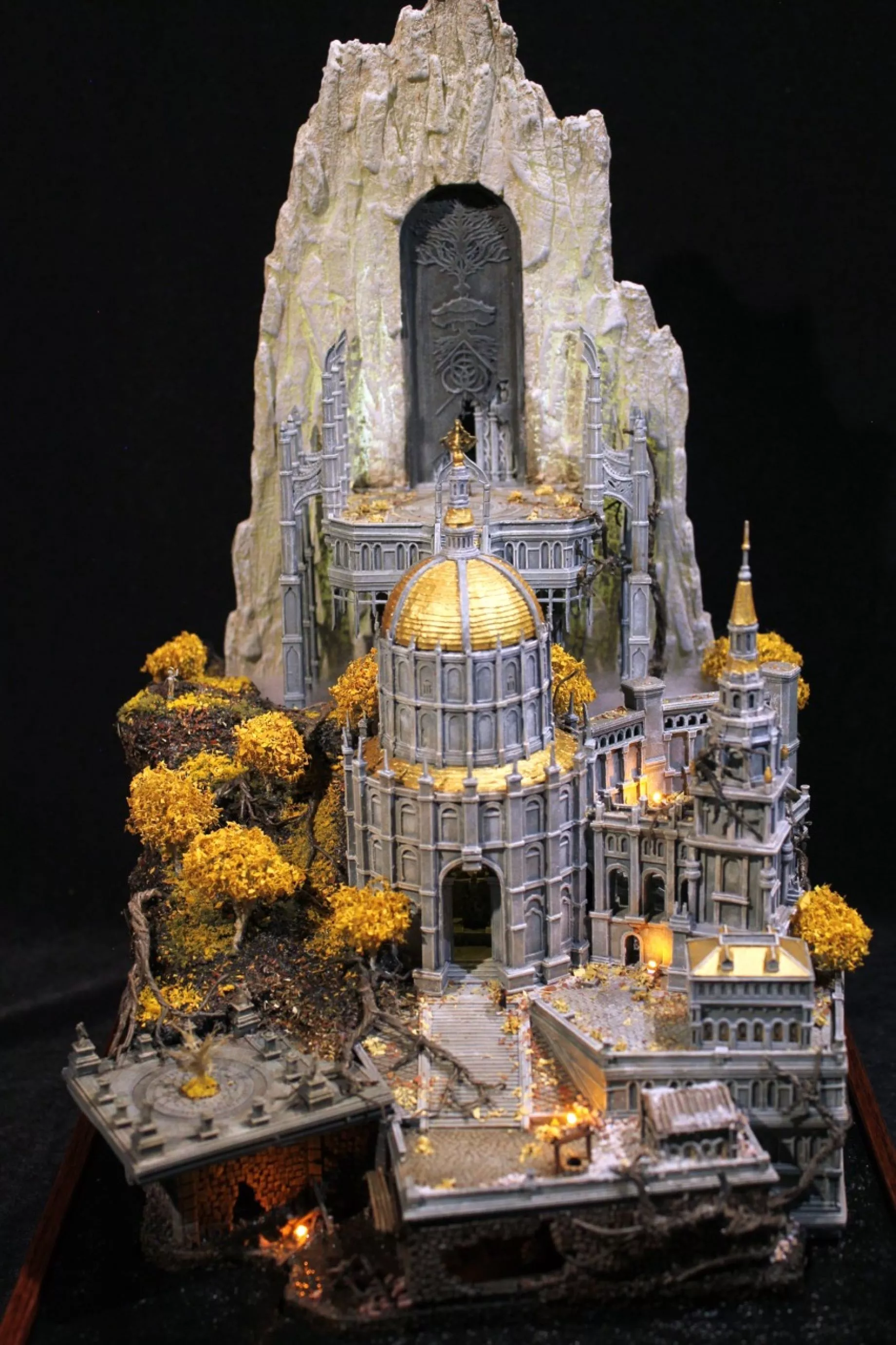 Leyndell Royal Capital Miniature