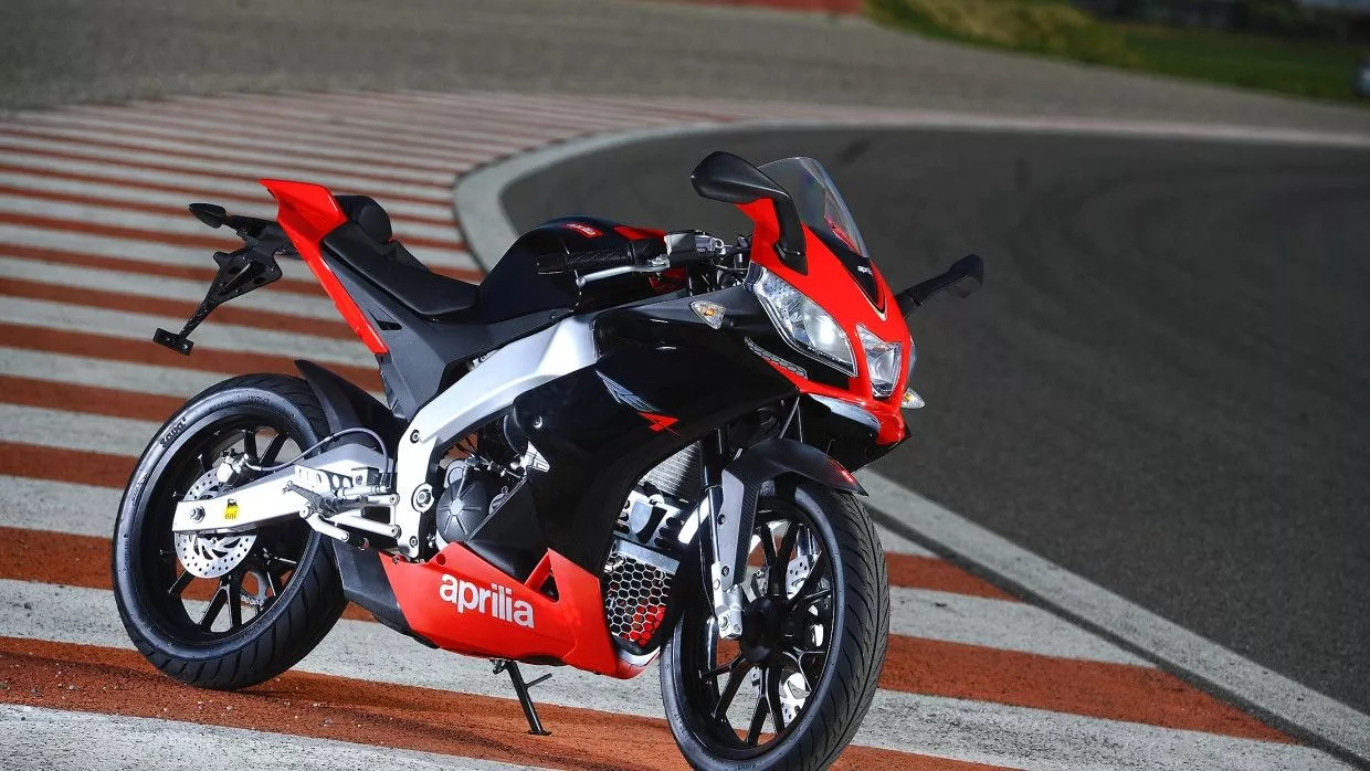 Aprilia RS4 125: Neuer Vierventil